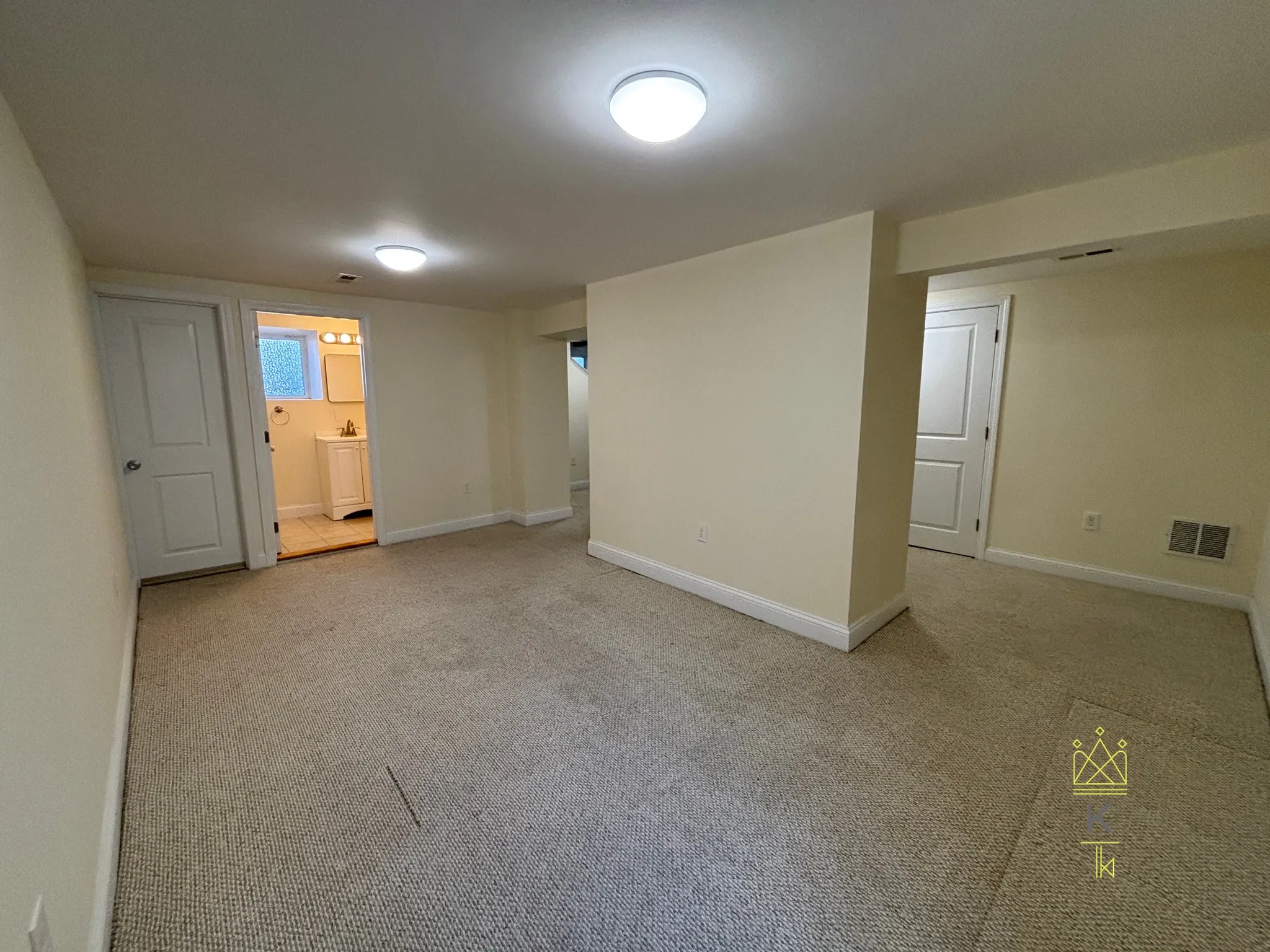 3 bed, 2 bath apartment for rent at 40 Ansonia Rd Unit 0, West Roxbury — photo 27 of 32