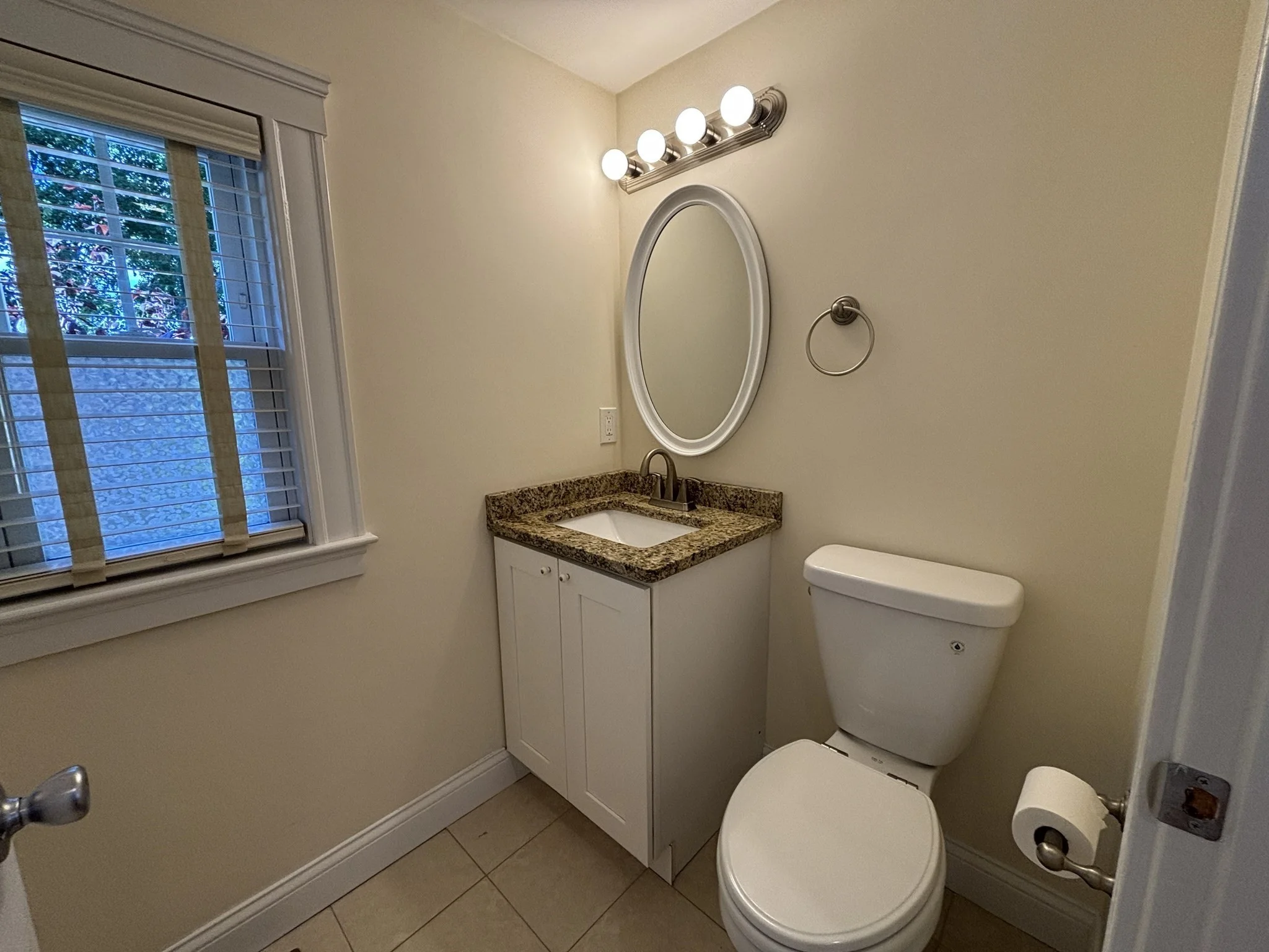 3 bed, 1 bath apartment for rent at 40 Ansonia Rd Unit 40, West Roxbury — photo 13 of 33