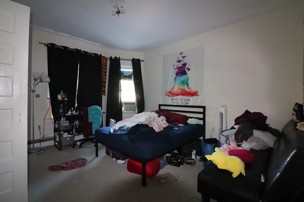 5 bed, 2 bath apartment for rent at 40 Atherton Rd Unit 2, Coolidge Corner — photo 14 of 25