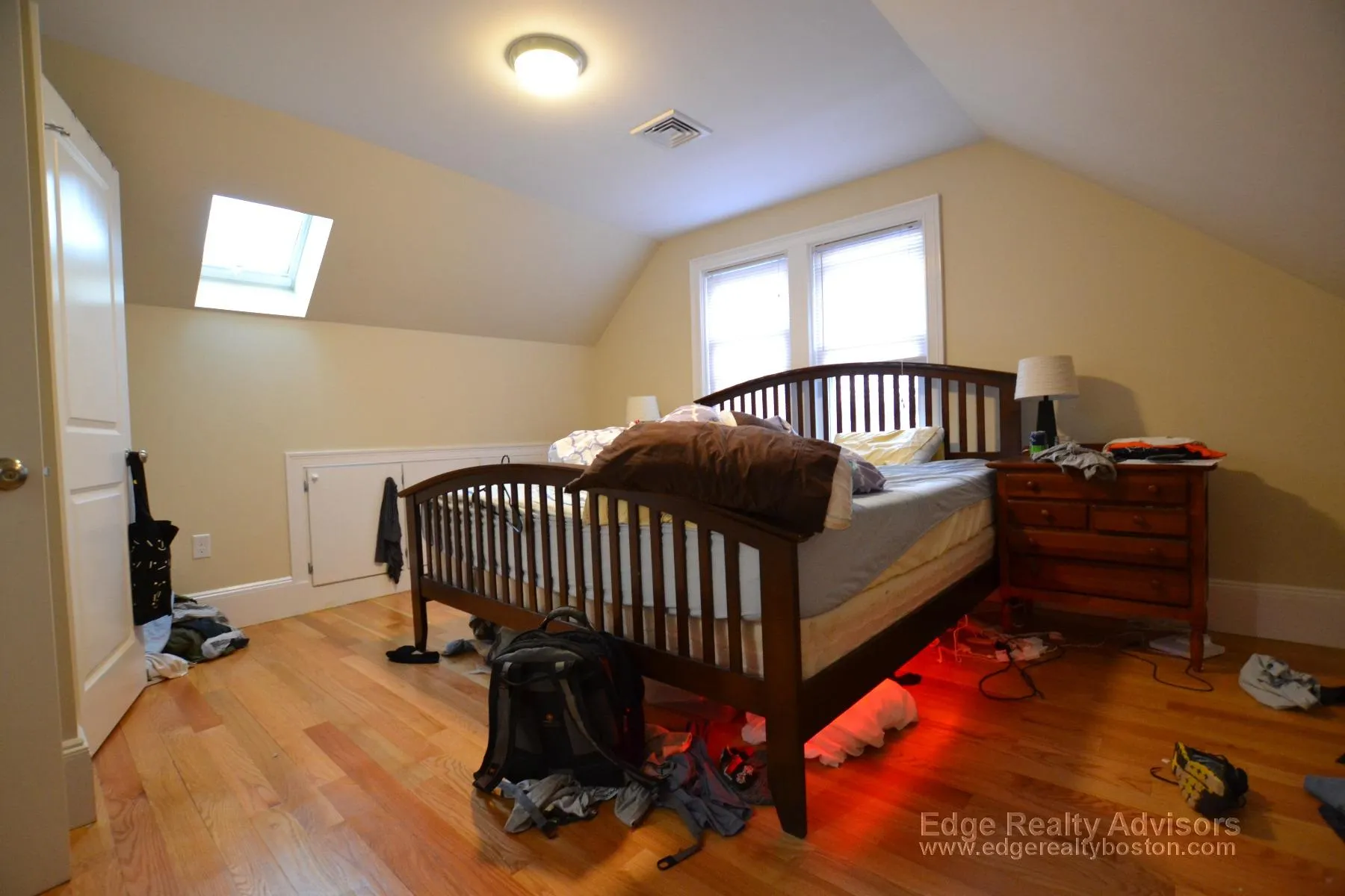 4 bed, 2 bath apartment for rent at 40 Atkins St Unit 2, Oak Square — photo 10 of 12