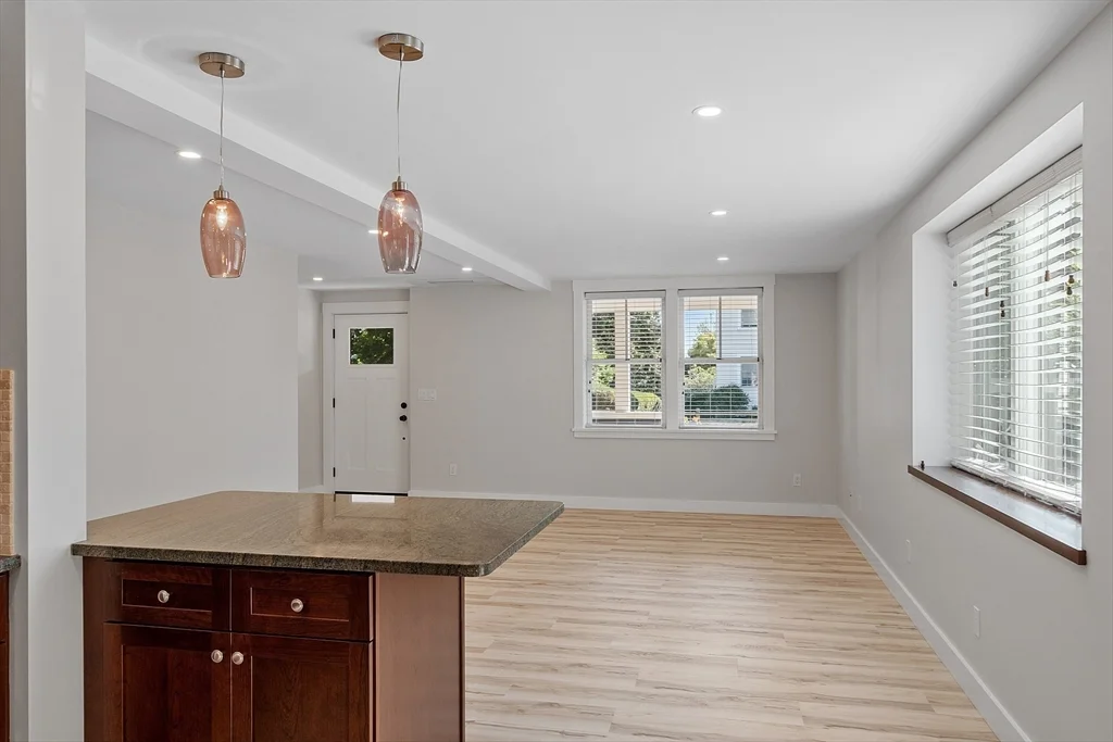2 bed, 2 bath apartment for rent at 40 Atlantic Ave Unit B, Rockport — photo 19 of 40