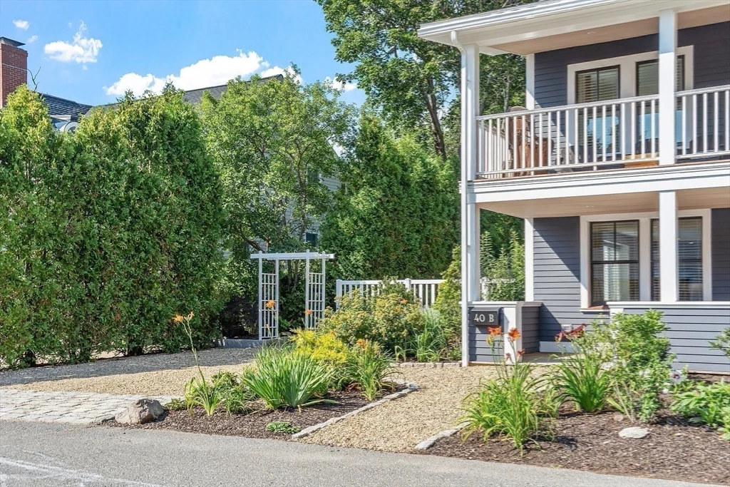 2 bed, 2 bath apartment for rent at 40 Atlantic Ave Unit B, Rockport — photo 32 of 40