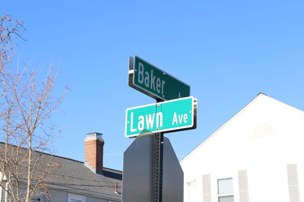 2 bed, 1 bath apartment for rent at 40 Baker Ave Unit 1, Quincy — photo 2 of 18