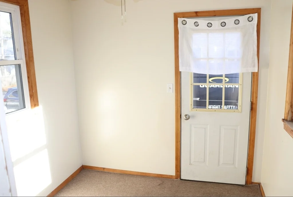 2 bed, 1 bath apartment for rent at 40 Baker Ave Unit 1, Quincy — photo 9 of 18