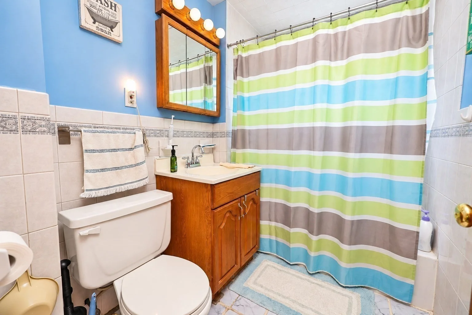 2 bed, 1 bath apartment for rent at 40 Baker Ave Unit 2, Quincy — photo 5 of 15