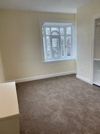 1 bed, 1 bath apartment for rent at 40 Baltimore St Unit B, Room 1, Diamond District