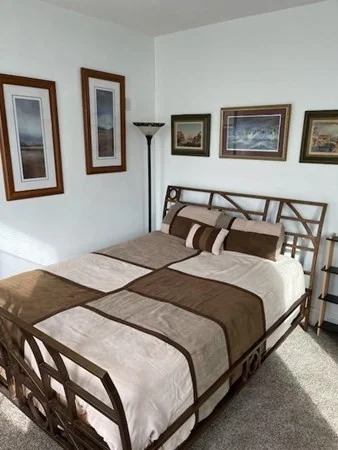 1 bed, 1 bath apartment for rent at 40 Baltimore St Unit B, Room 2, Diamond District