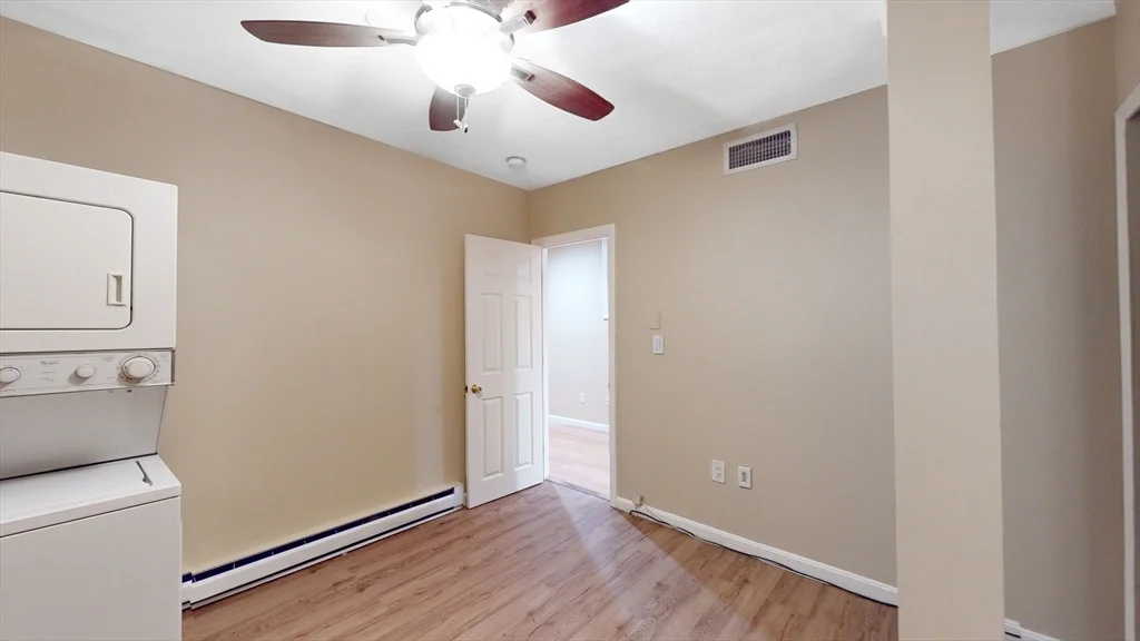 2 bed, 1 bath apartment for rent at 40 Batterymarch St Unit 3, Boston Downtown — photo 11 of 15