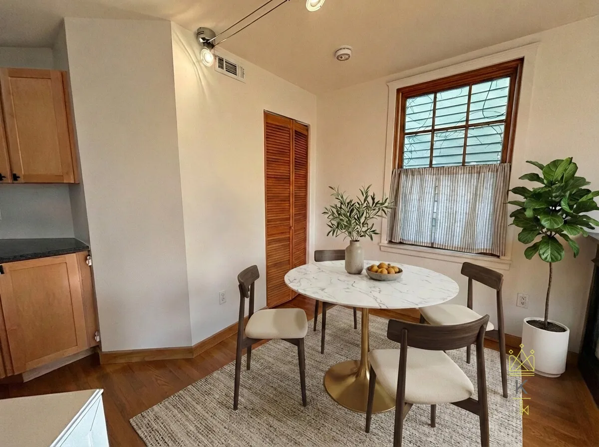 2.5 bed, 2 bath apartment for rent at 40 Baxter St Unit 6, South Boston — photo 3 of 8