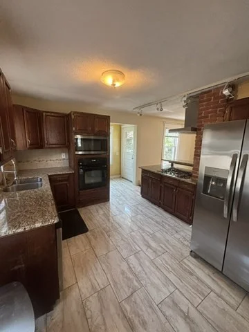 3 bed, 1 bath apartment for rent at 40 Bellvale St Unit 0, Malden — photo 10 of 28