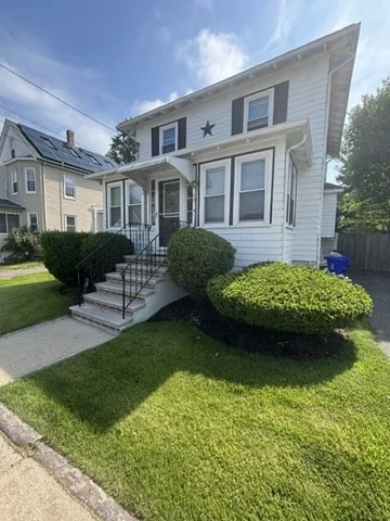 3 bed, 1 bath apartment for rent at 40 Bellvale St Unit 0, Malden — photo 5 of 28