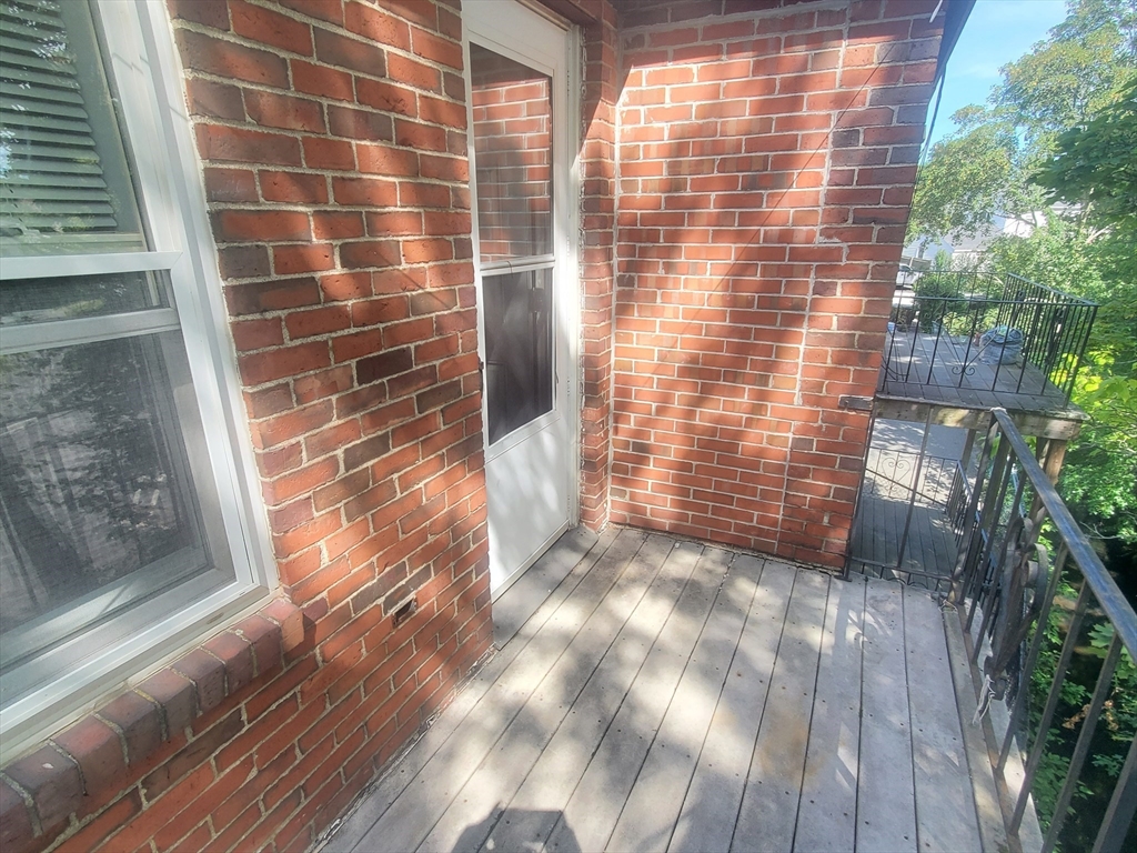 1 bed, 1 bath apartment for rent at 40 Bigelow Unit A, Quincy Center — photo 10 of 12