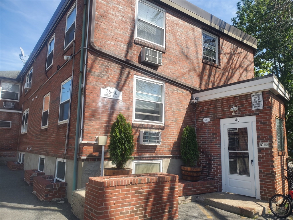 1 bed, 1 bath apartment for rent at 40 Bigelow Unit A, Quincy Center — photo 12 of 12