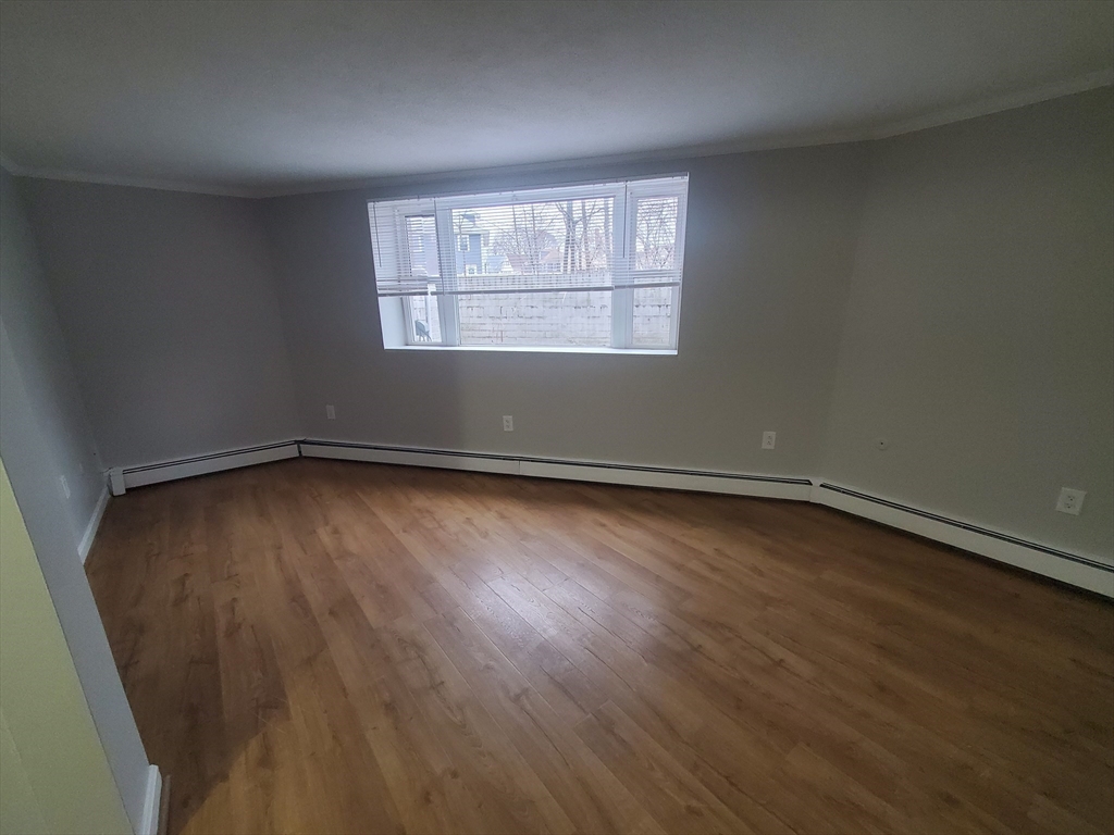 1 bed, 1 bath apartment for rent at 40 Bigelow Unit E, Quincy Center — photo 4 of 9