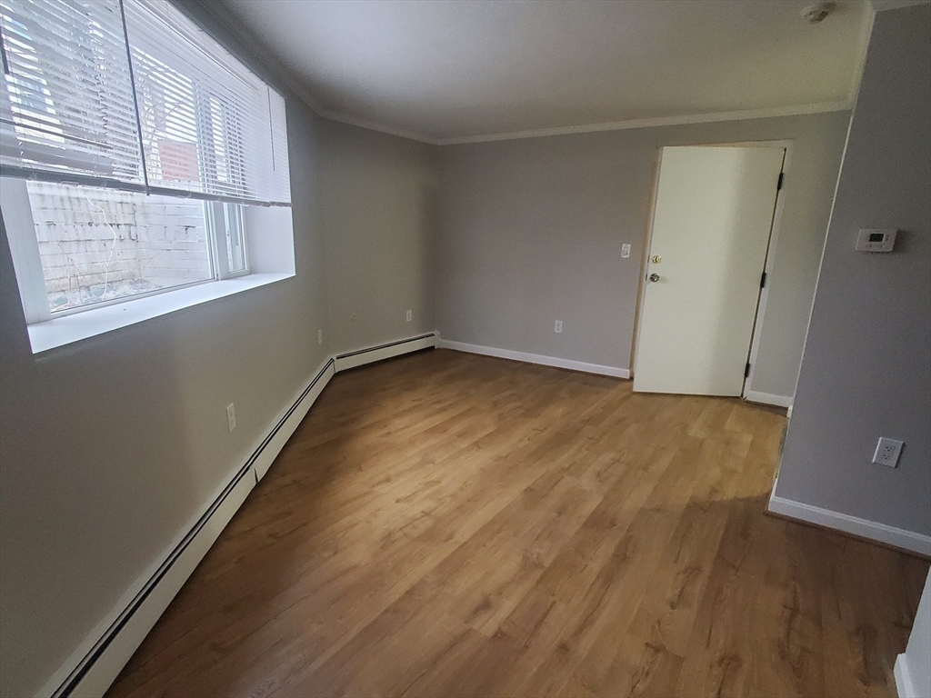 1 bed, 1 bath apartment for rent at 40 Bigelow Unit E, Quincy Center — photo 3 of 9