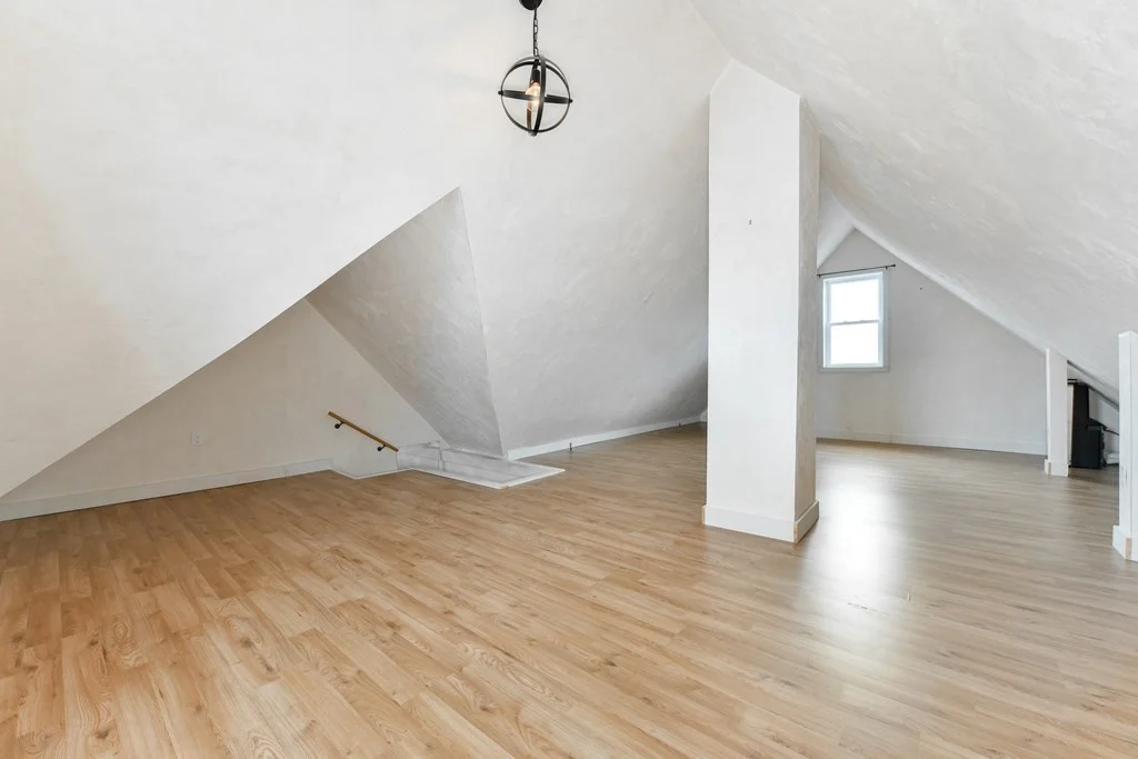 3 bed, 1 bath apartment for rent at 40 Bosson St Unit 2, Revere — photo 9 of 13
