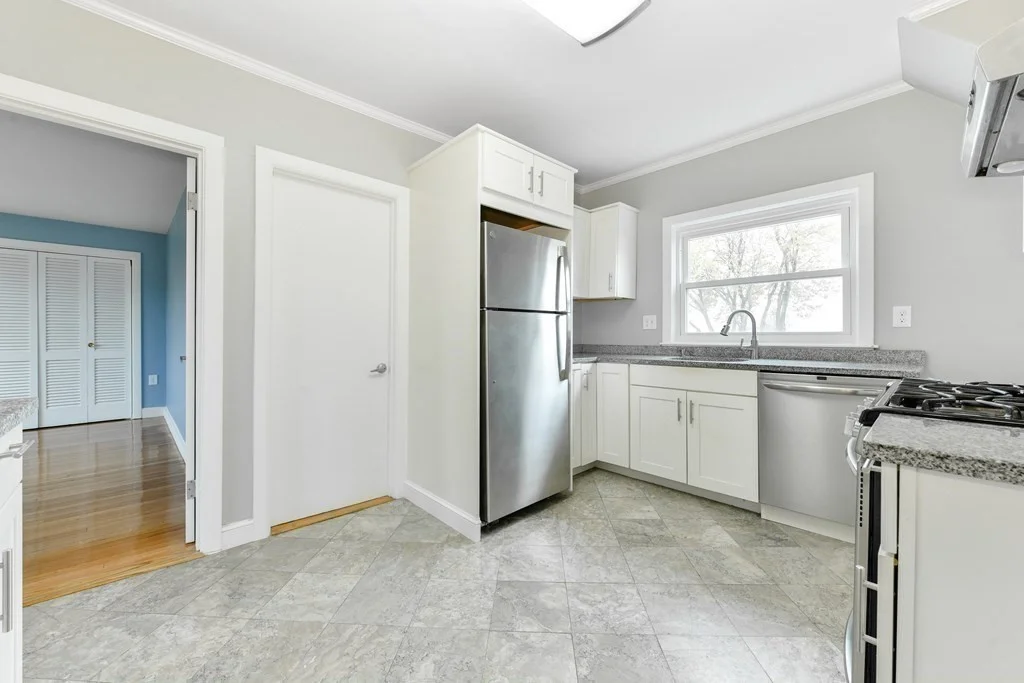 3 bed, 1 bath apartment for rent at 40 Bosson St Unit 2, Revere — photo 2 of 13