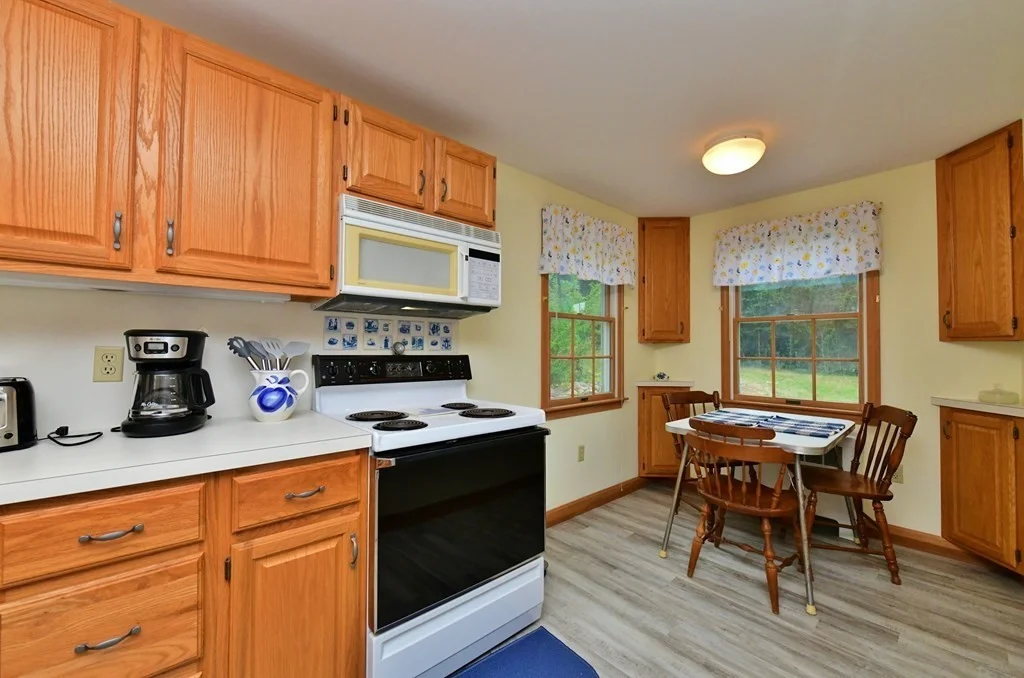 3 bed, 2 bath apartment for rent at 40 Bournedale Rd Unit NIGHT/WK, Bournedale — photo 7 of 31