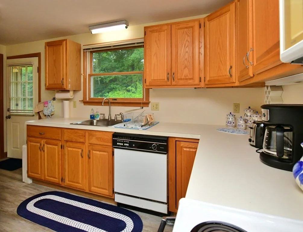 3 bed, 2 bath apartment for rent at 40 Bournedale Rd Unit NIGHT/WK, Bournedale — photo 8 of 31