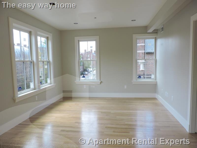 3 bed, 3 bath apartment for rent at 40 Bow St Unit 1, Harvard Square — photo 5 of 14