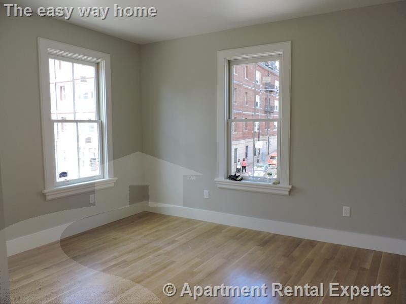 3 bed, 3 bath apartment for rent at 40 Bow St Unit 1, Harvard Square — photo 6 of 14