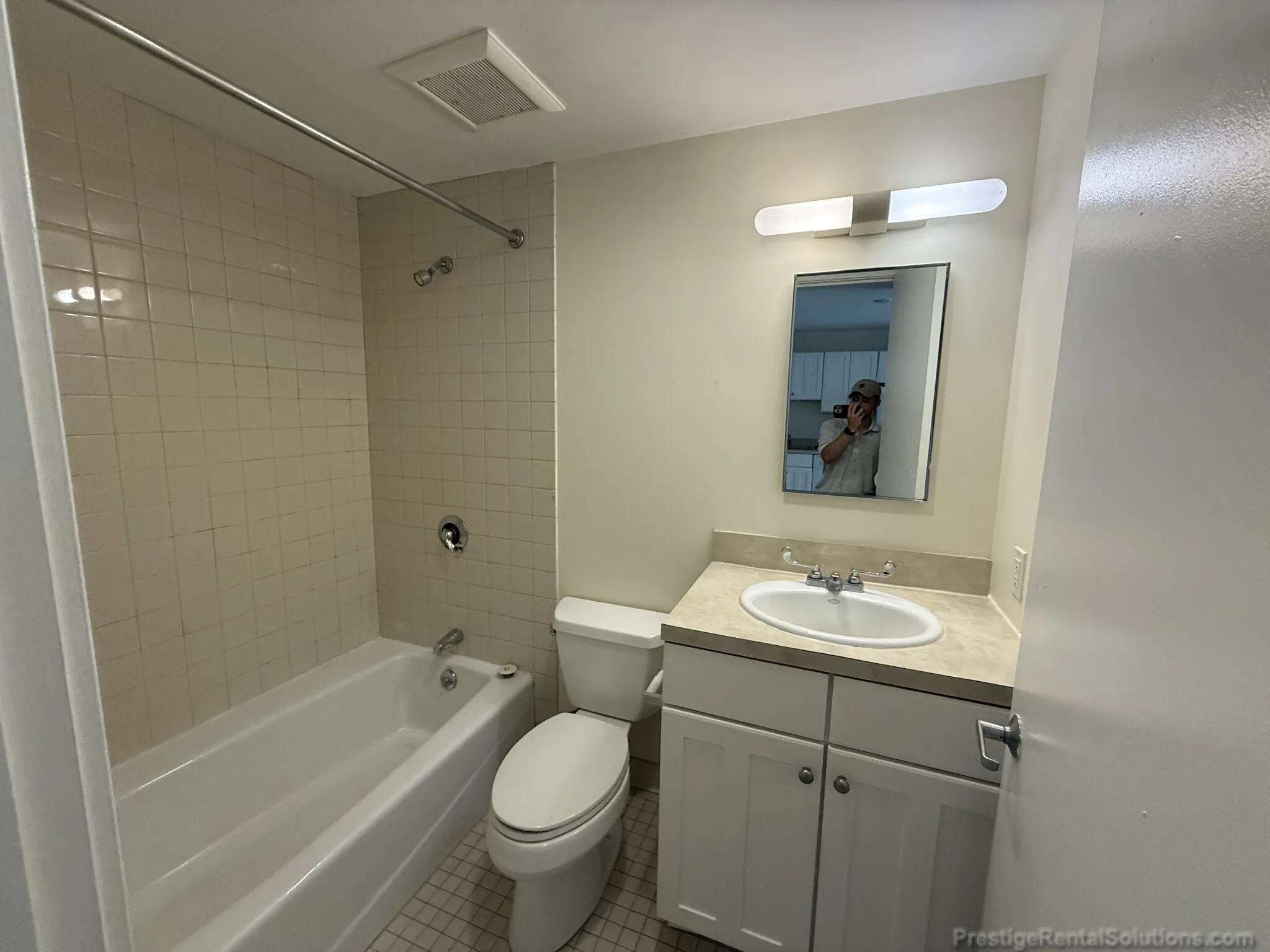 1 bed, 1 bath apartment for rent at 40 Boylston Sq Unit 403, Boston Downtown — photo 6 of 6