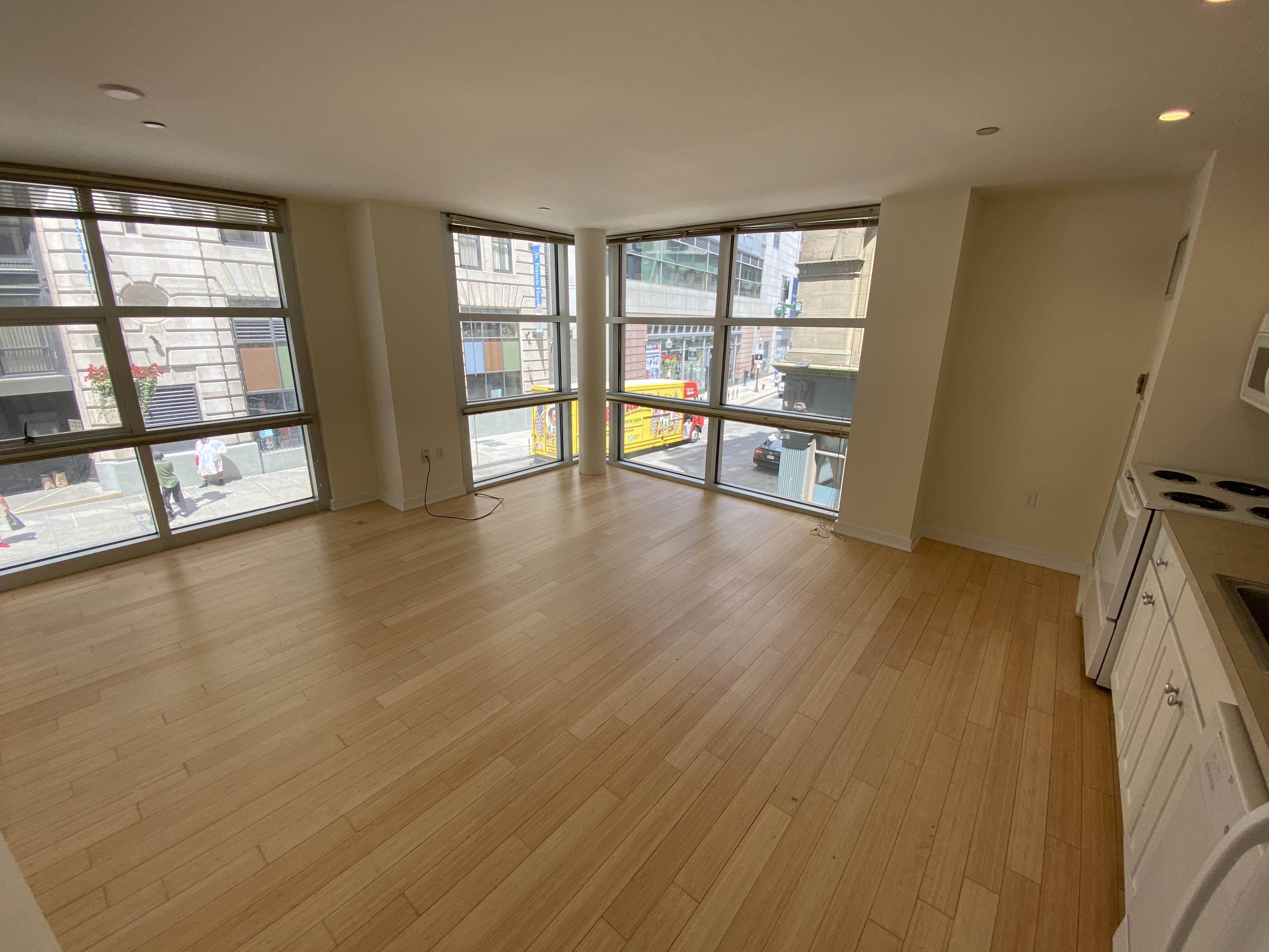 2 bed, 1 bath apartment for rent at 40 Boylston St Unit 205-CF, Boston Downtown — photo 1 of 10