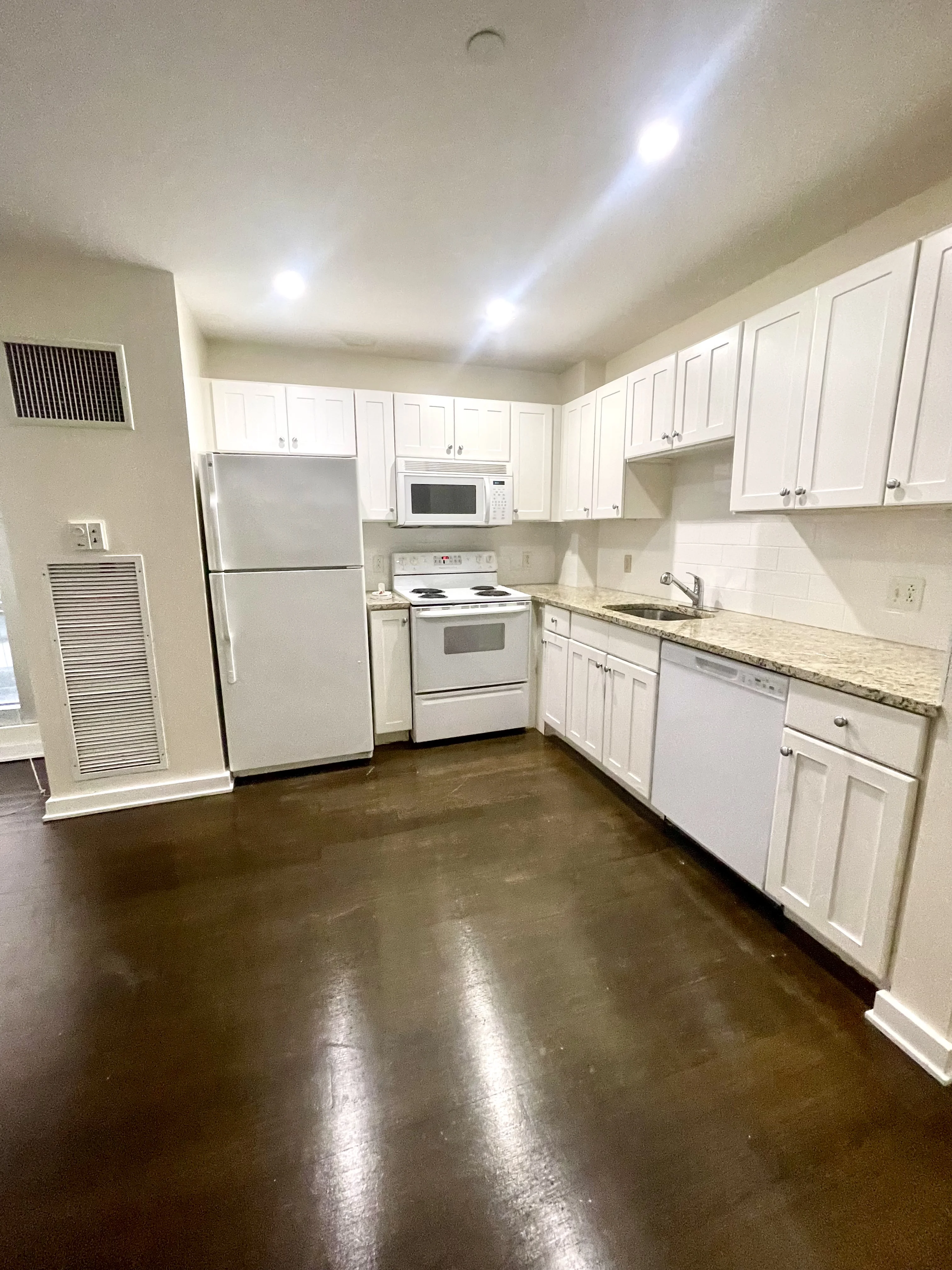 2 bed, 2 bath apartment for rent at 40 Boylston St Unit 206, Boston Downtown — photo 3 of 16
