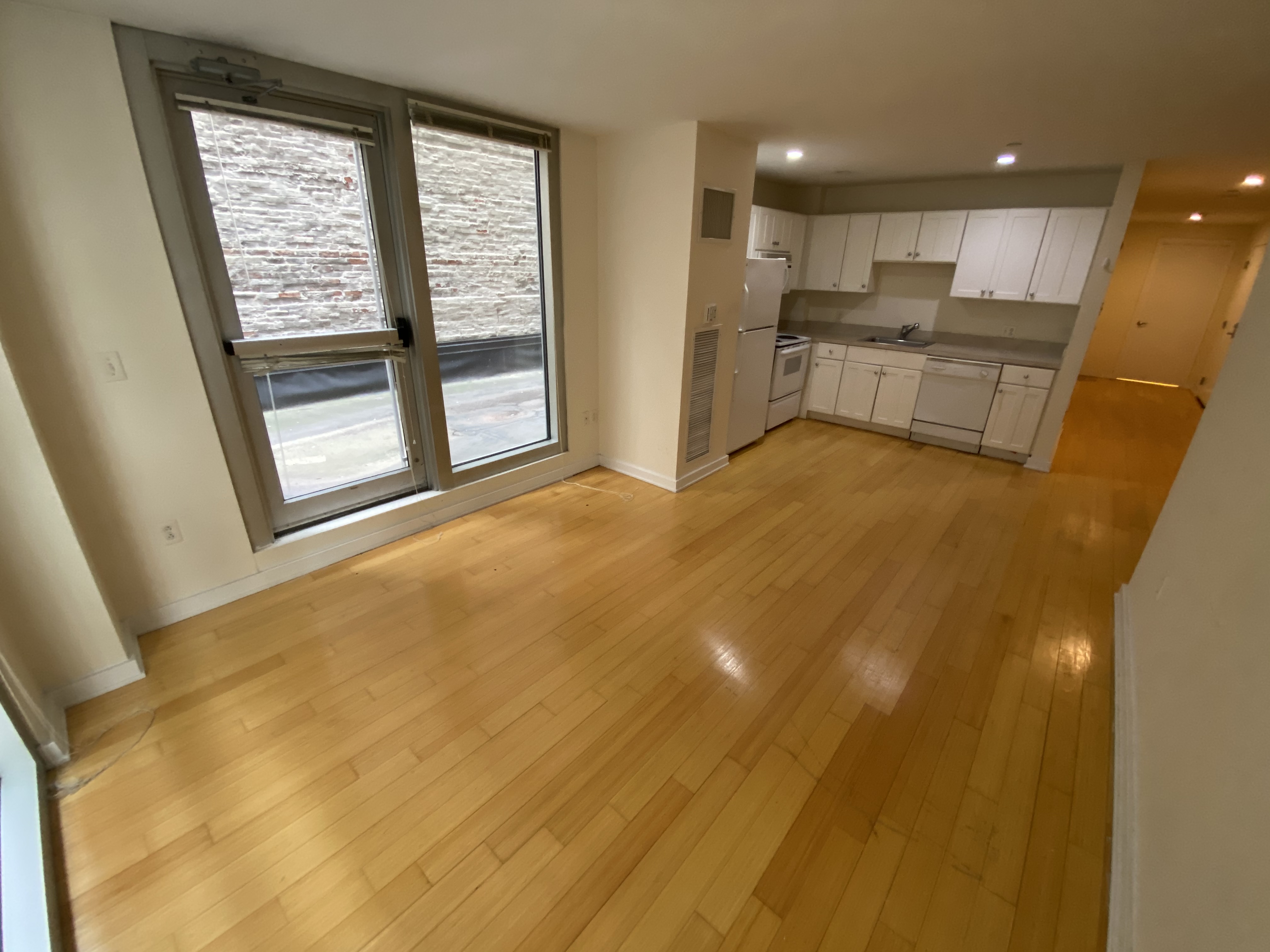 2 bed, 2 bath apartment for rent at 40 Boylston St Unit 206-CF, Boston Downtown — photo 3 of 17