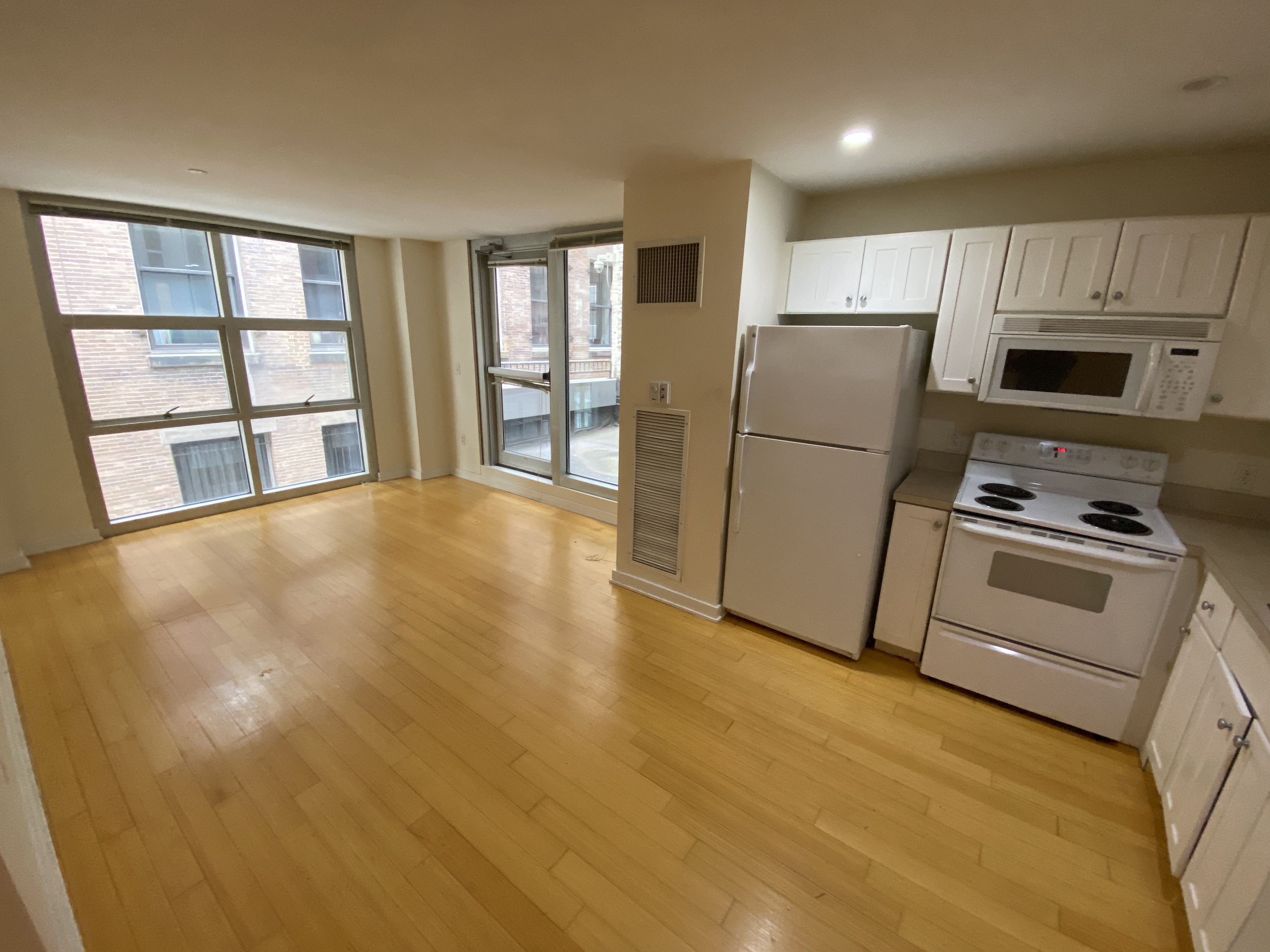 2 bed, 2 bath apartment for rent at 40 Boylston St Unit 206-CF, Boston Downtown — photo 2 of 17