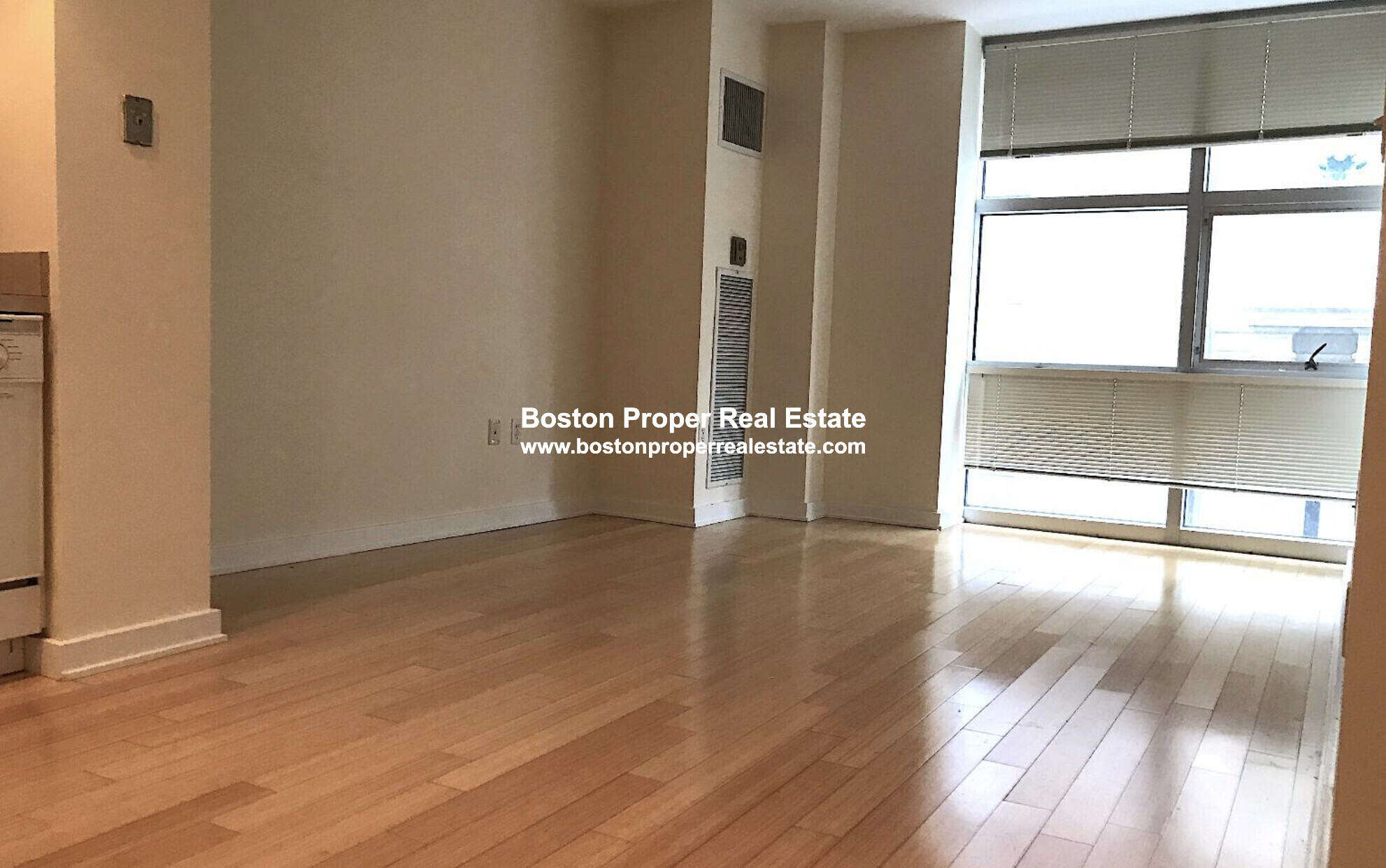 2 bed, 1 bath apartment for rent at 40 Boylston St Unit 208, Boston Downtown — photo 2 of 9