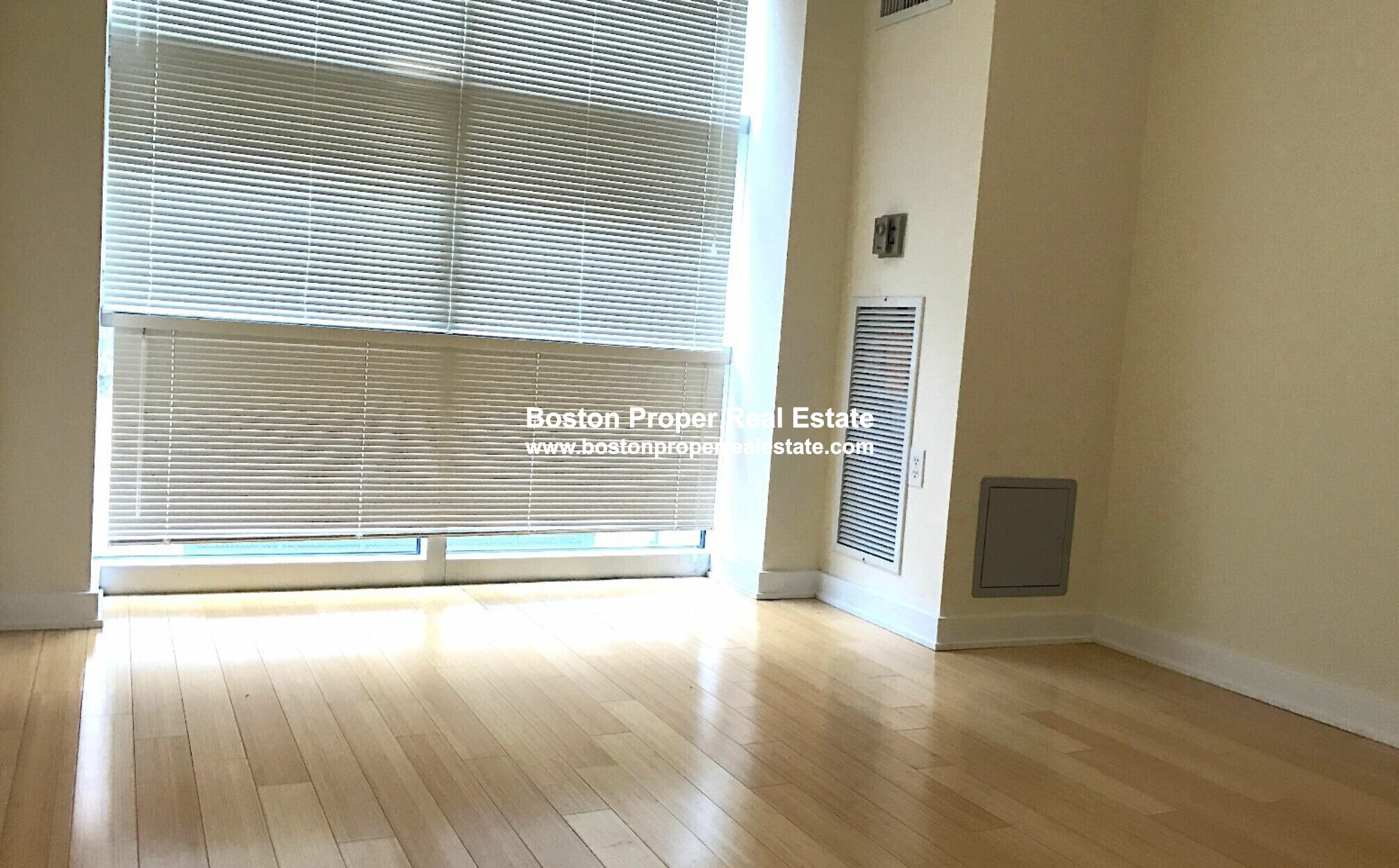 2 bed, 1 bath apartment for rent at 40 Boylston St Unit 208, Boston Downtown — photo 1 of 9