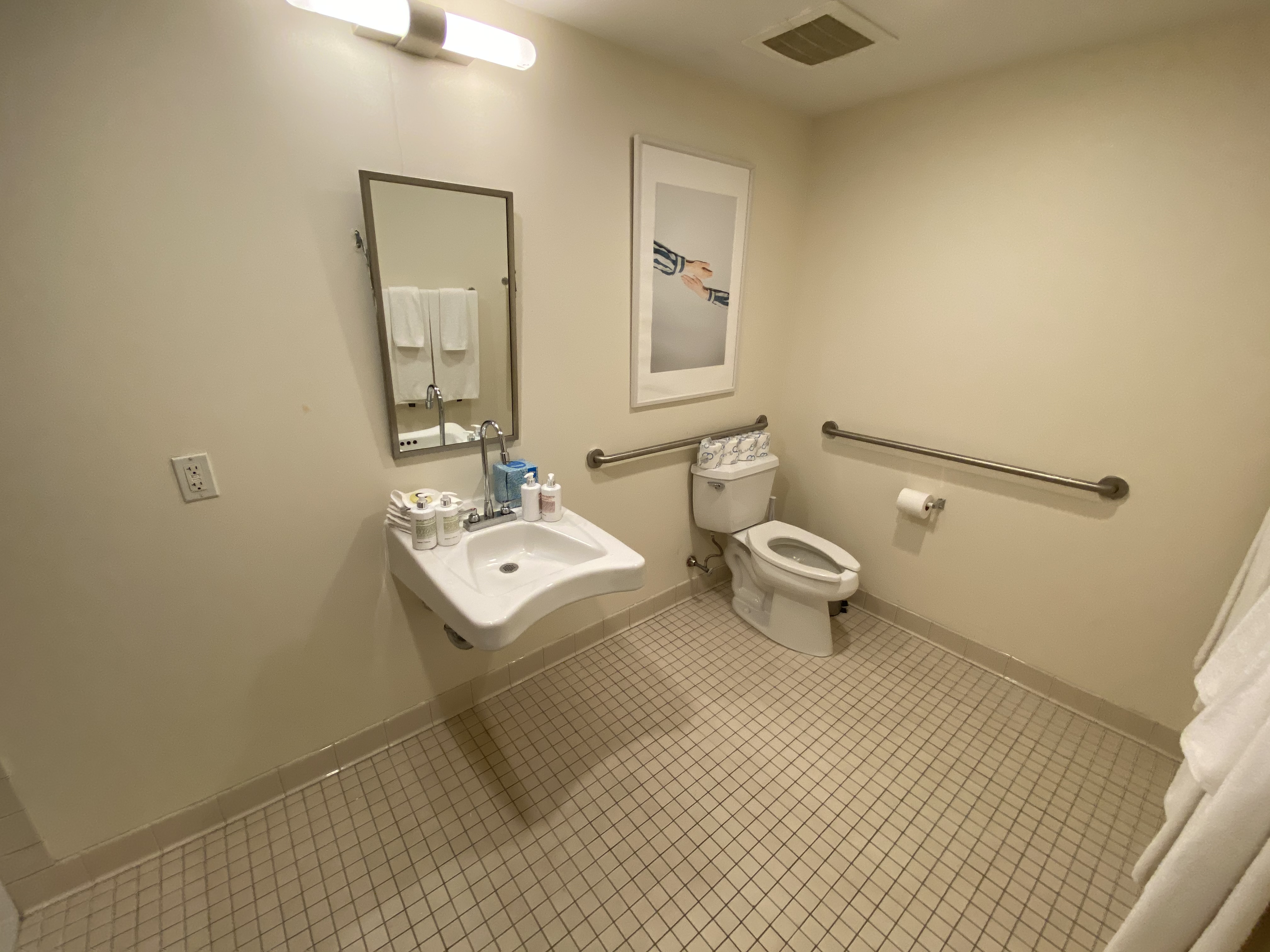 2 bed, 1 bath apartment for rent at 40 Boylston St Unit 208-CF, Boston Downtown — photo 13 of 13
