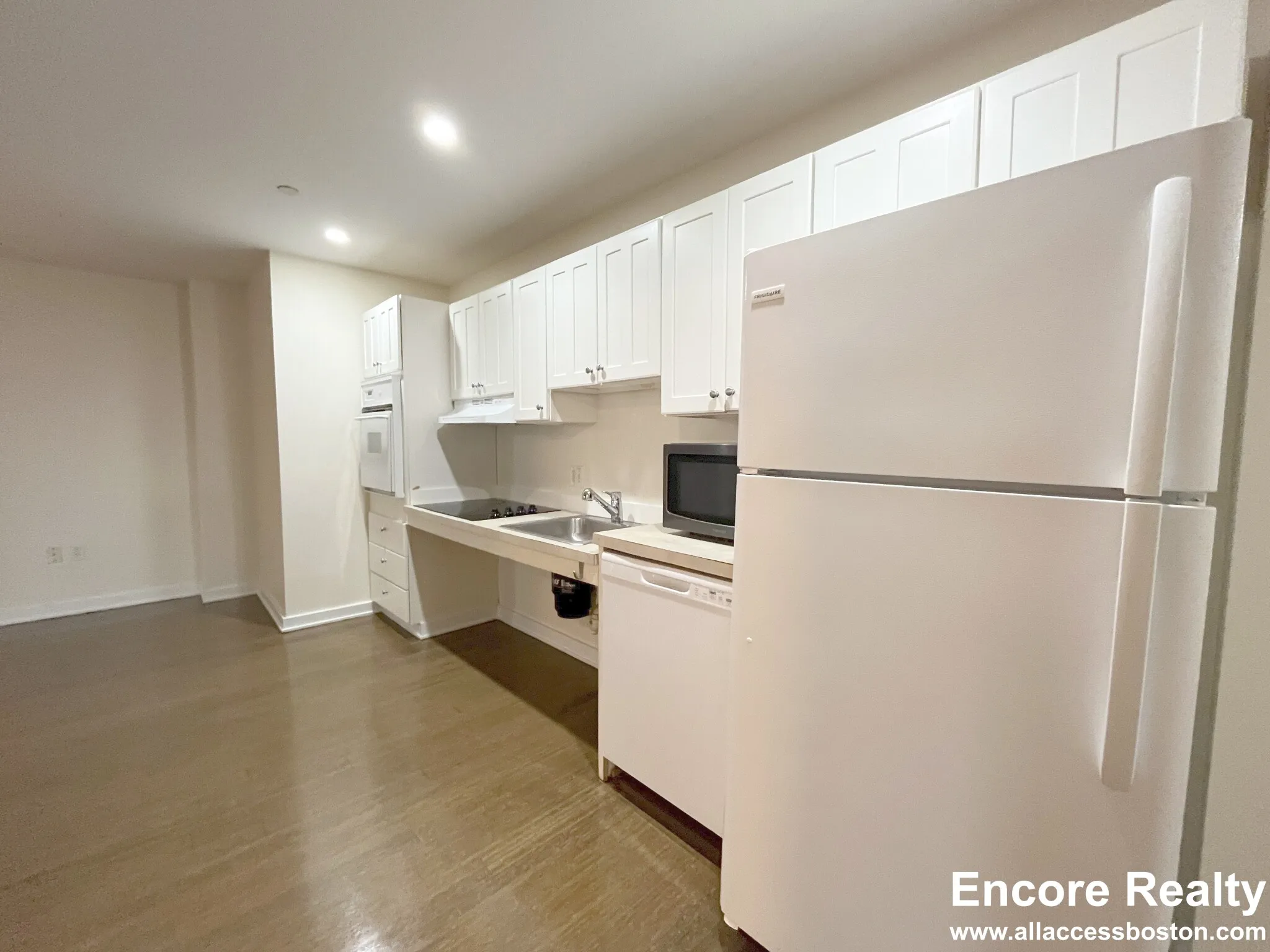 2 bed, 1 bath apartment for rent at 40 Boylston St Unit 405, Boston Downtown — photo 3 of 19