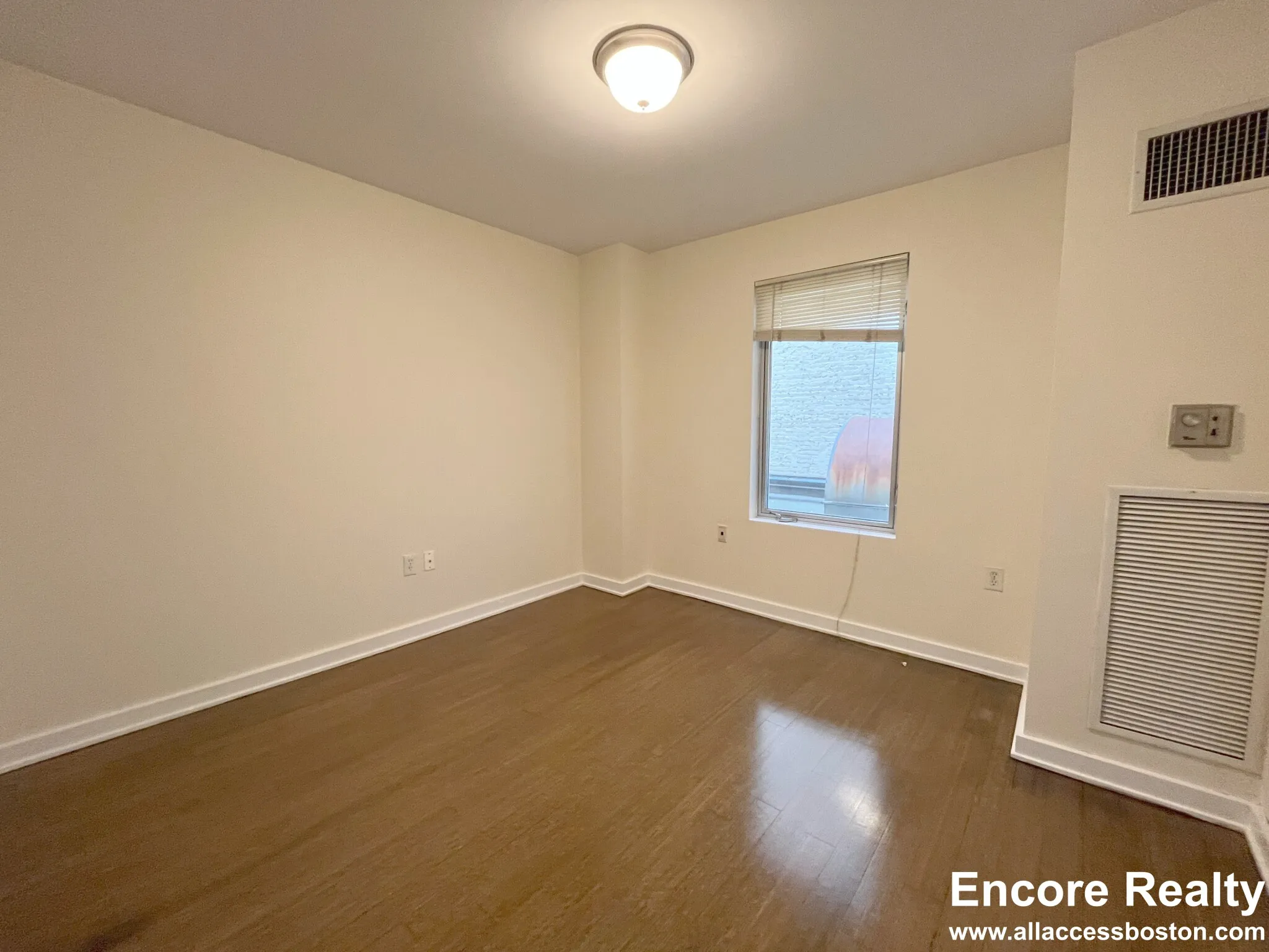 2 bed, 1 bath apartment for rent at 40 Boylston St Unit 405, Boston Downtown — photo 6 of 19