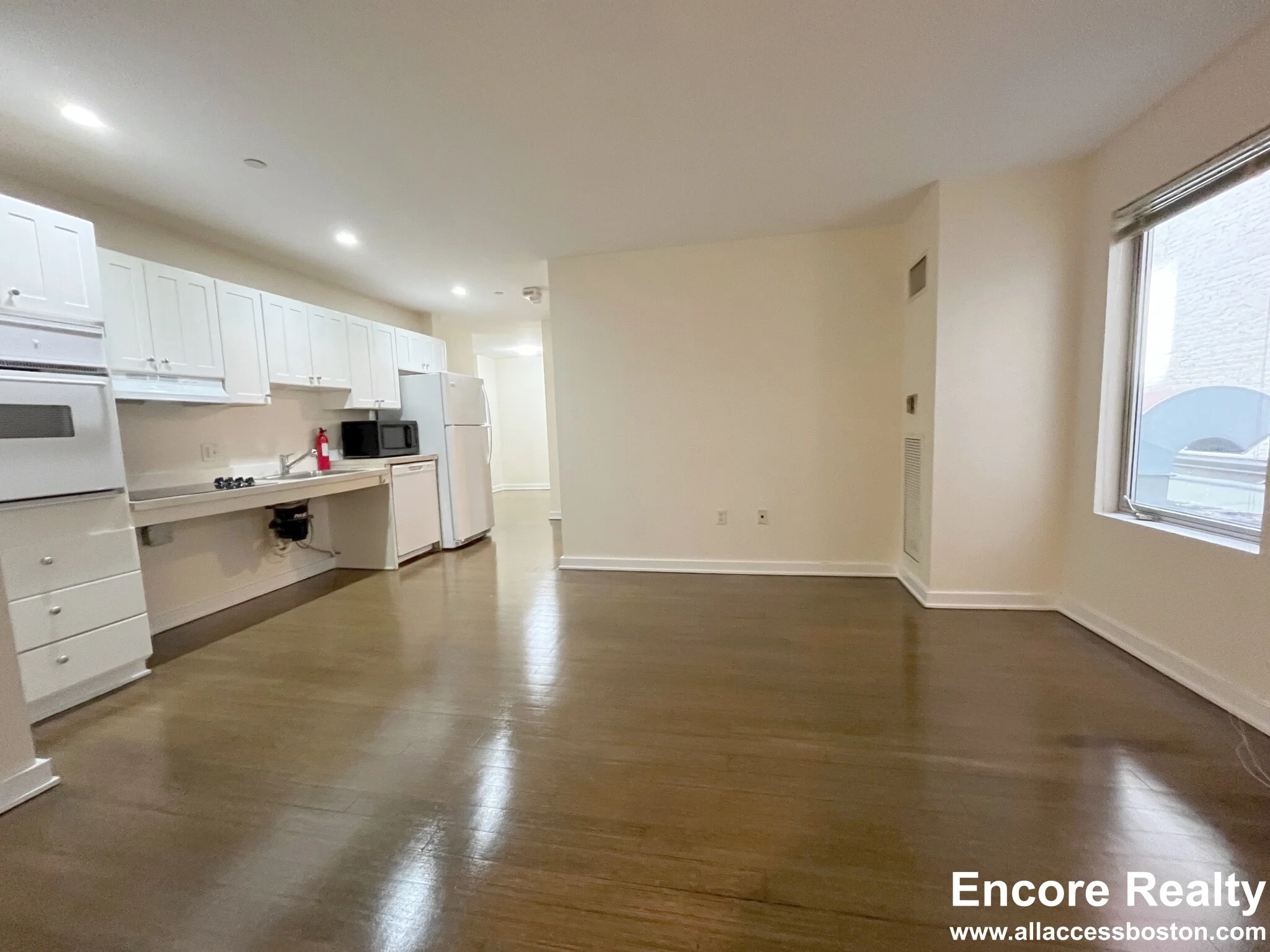 2 bed, 1 bath apartment for rent at 40 Boylston St Unit 405, Boston Downtown — photo 2 of 19