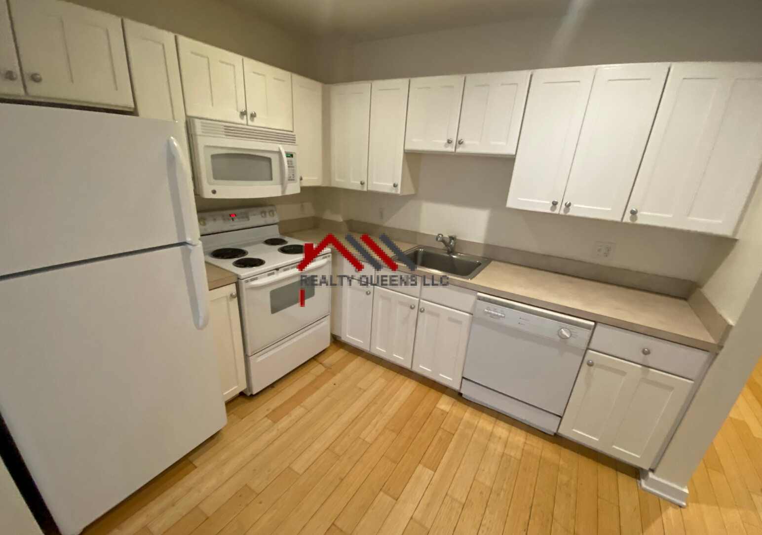 1 bed, 1 bath apartment for rent at 40 Boylston St Unit 407, Boston Downtown — photo 3 of 7