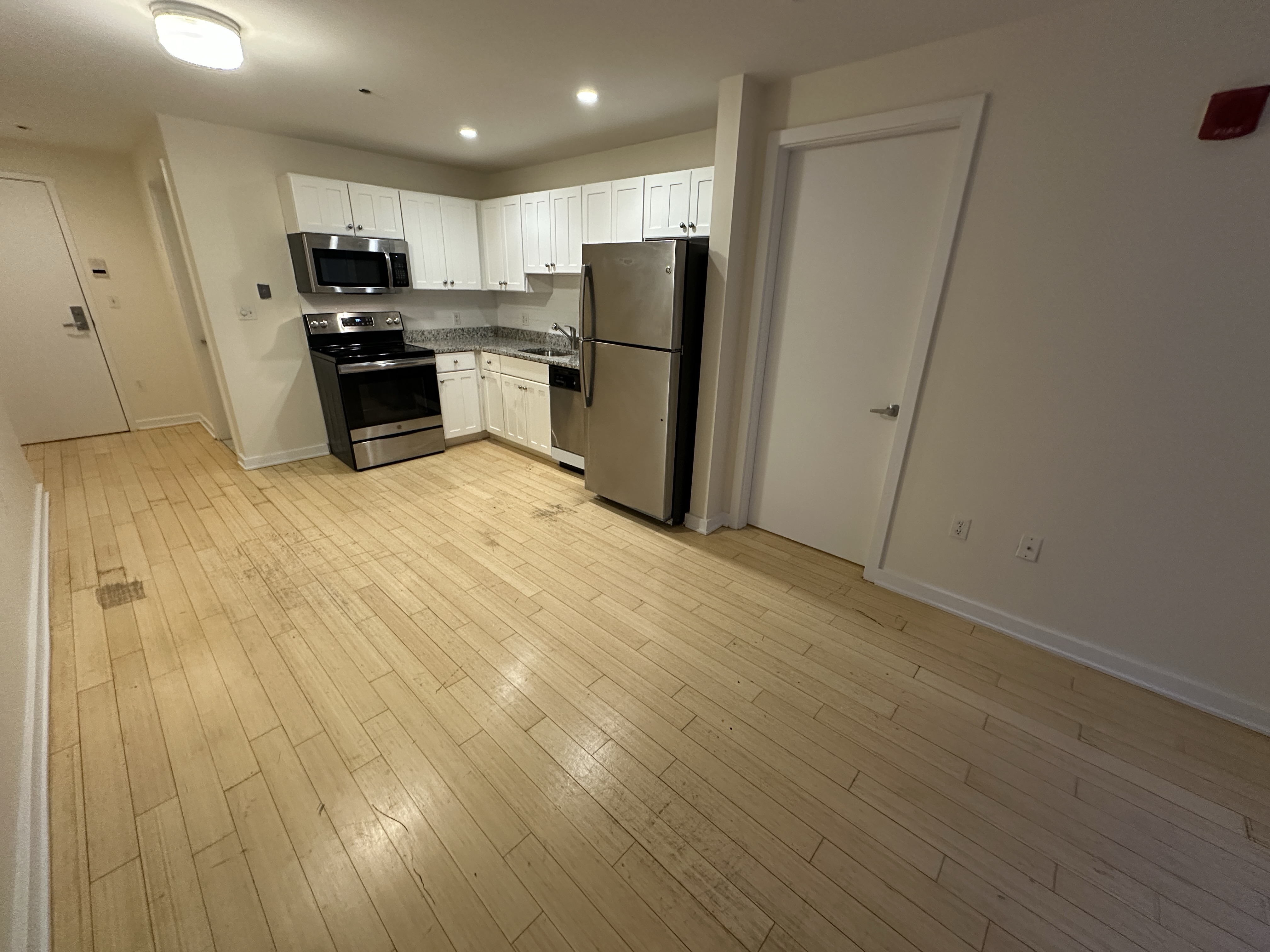 1 bed, 1 bath apartment for rent at 40 Boylston St Unit 407-CF, Boston Downtown — photo 3 of 12