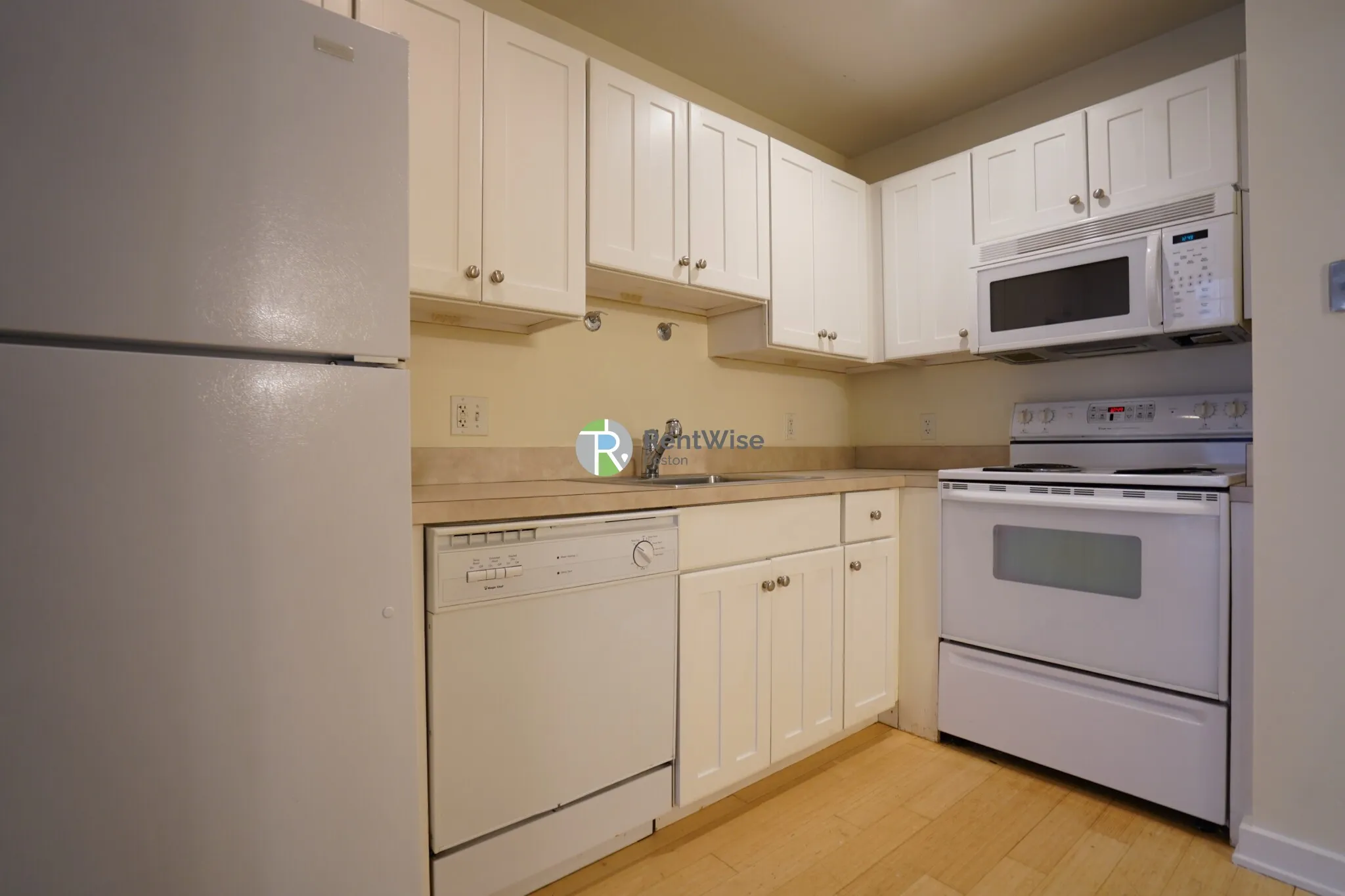 1 bed, 1 bath apartment for rent at 40 Boylston St Unit 503, Boston Downtown — photo 6 of 12