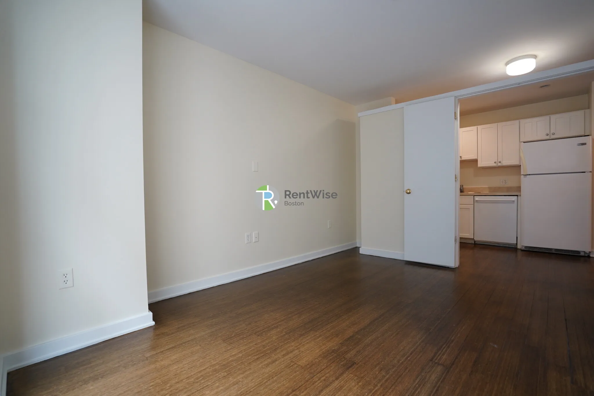 1 bed, 1 bath apartment for rent at 40 Boylston St Unit 602, Boston Downtown — photo 3 of 12