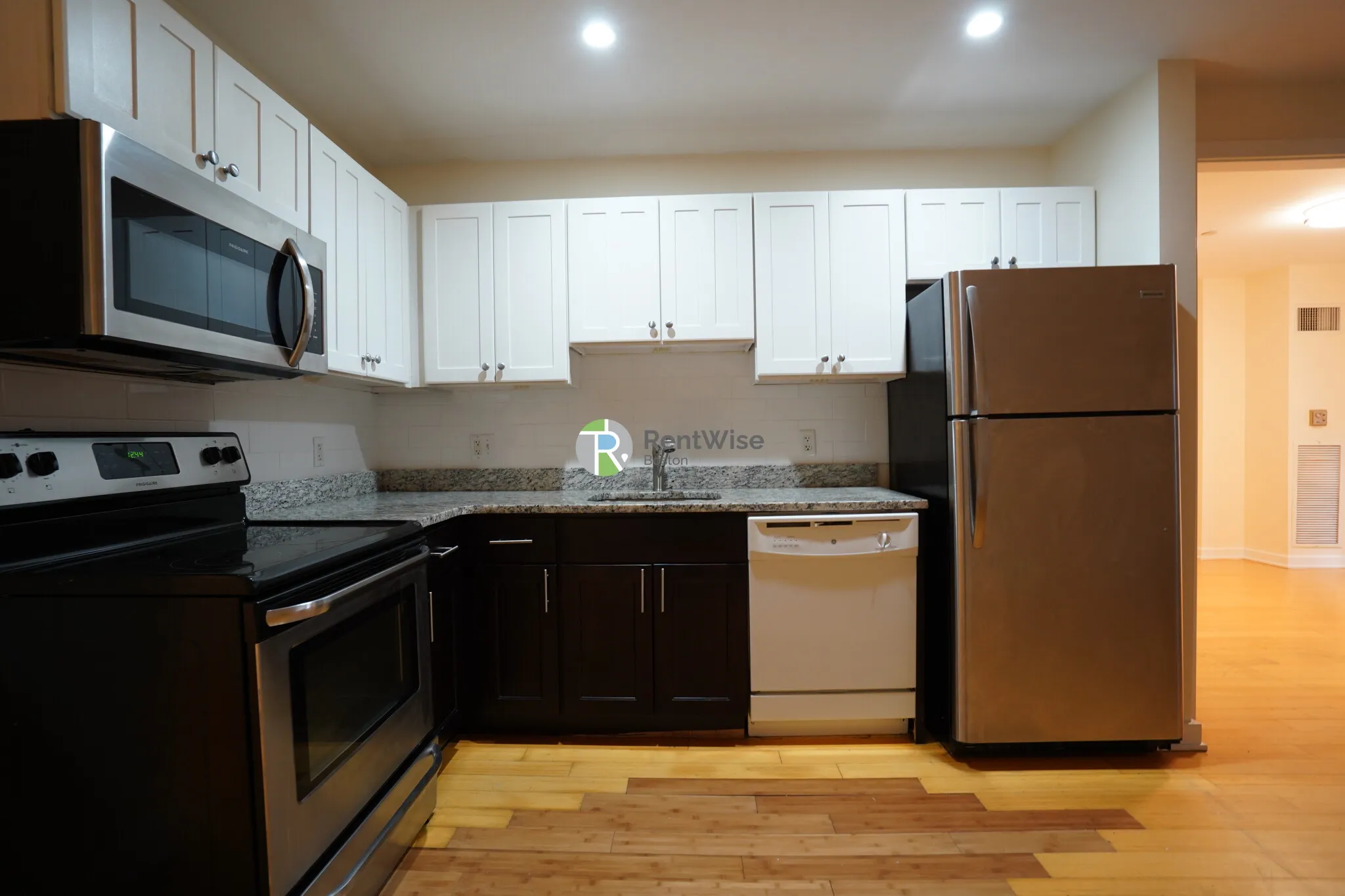 1 bed, 1 bath apartment for rent at 40 Boylston St Unit 607, Boston Downtown — photo 5 of 12