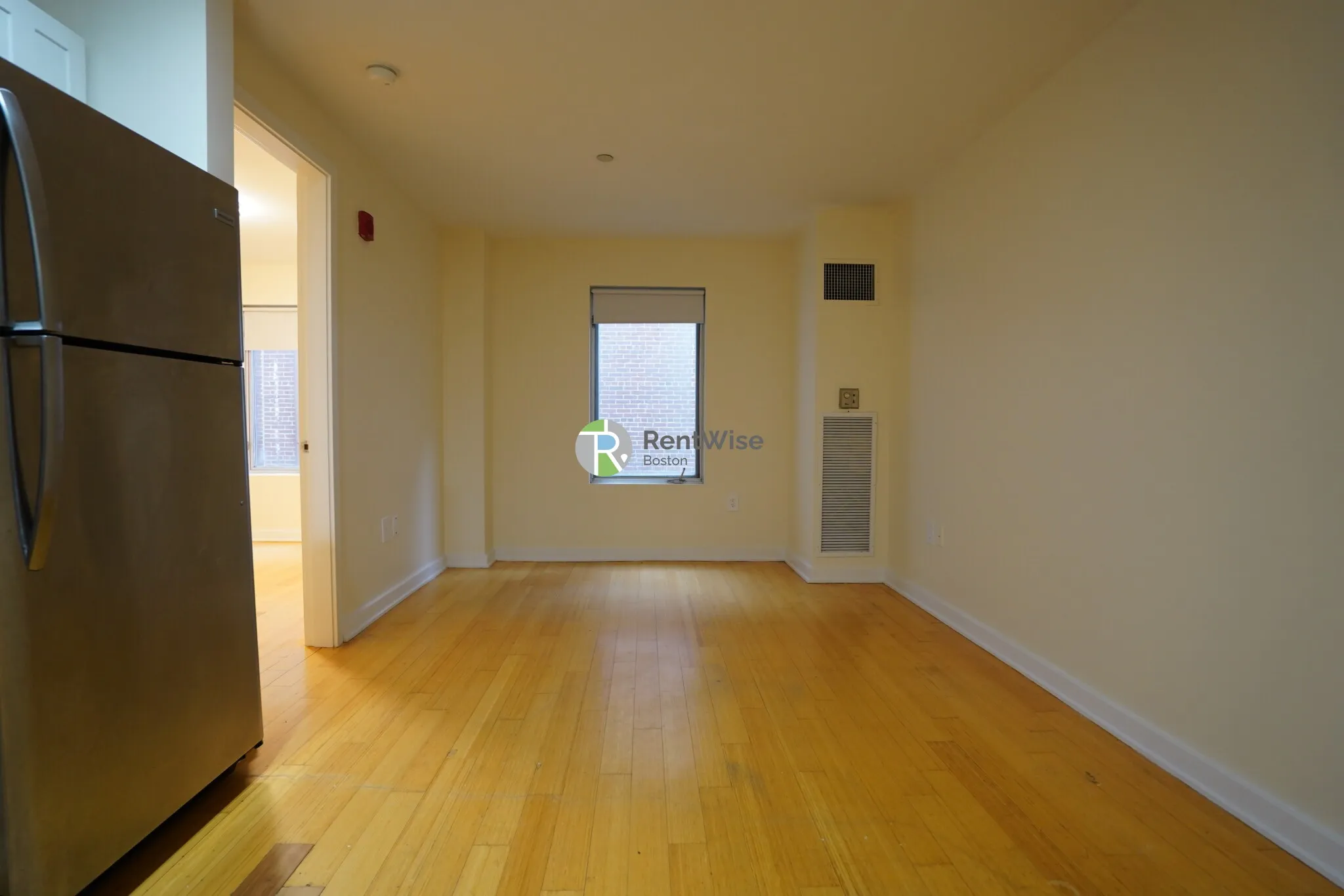 1 bed, 1 bath apartment for rent at 40 Boylston St Unit 607, Boston Downtown — photo 2 of 12