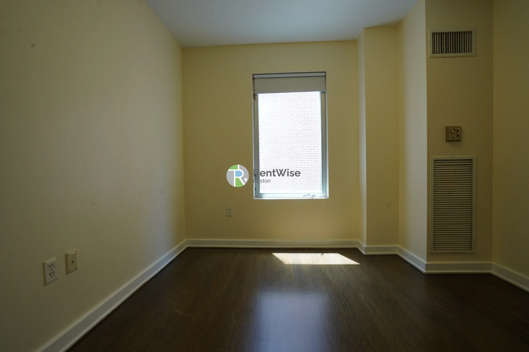 2 bed, 1 bath apartment for rent at 40 Boylston St Unit 608, Boston Downtown — photo 14 of 15