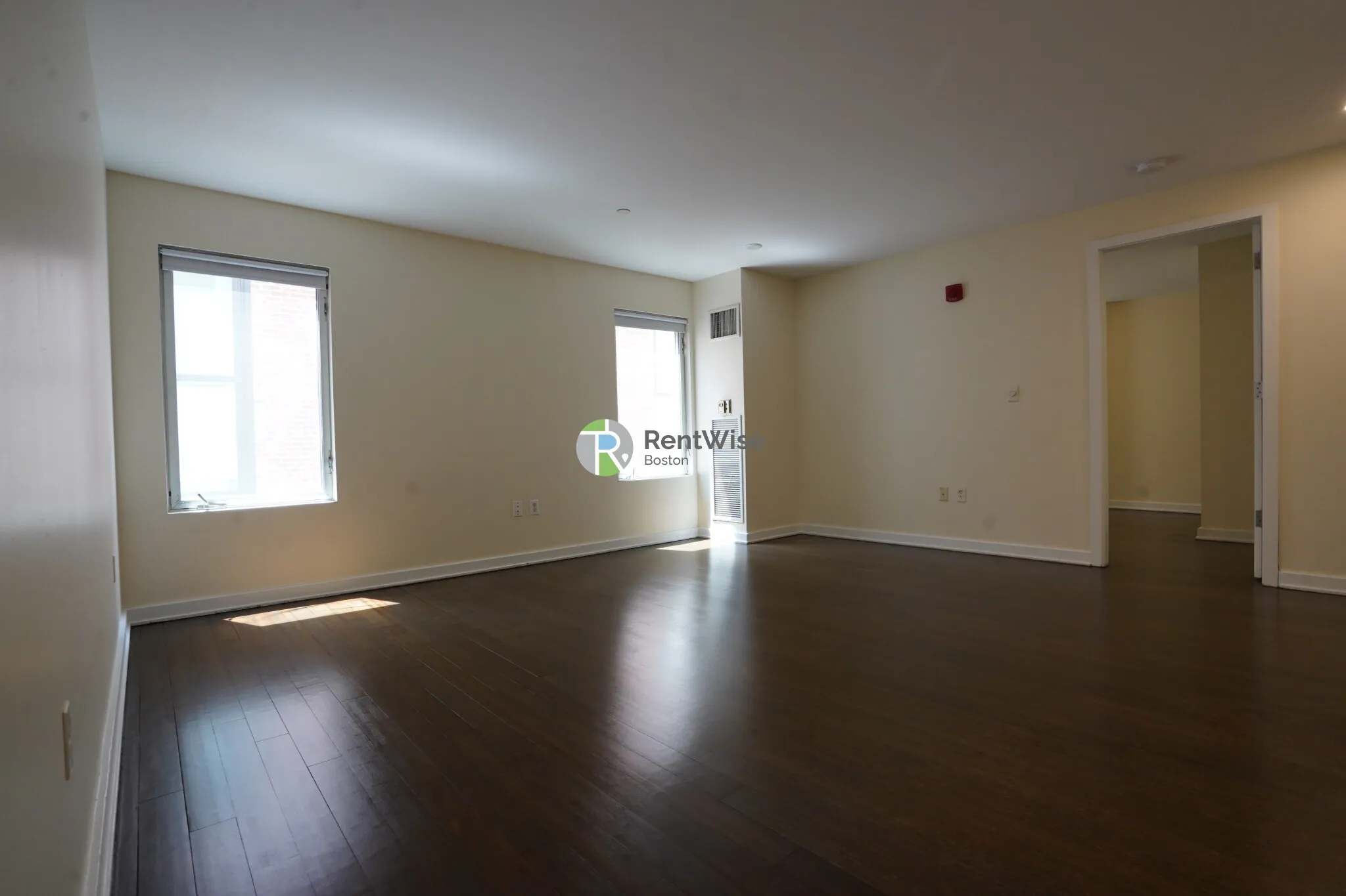 2 bed, 1 bath apartment for rent at 40 Boylston St Unit 608, Boston Downtown — photo 2 of 15