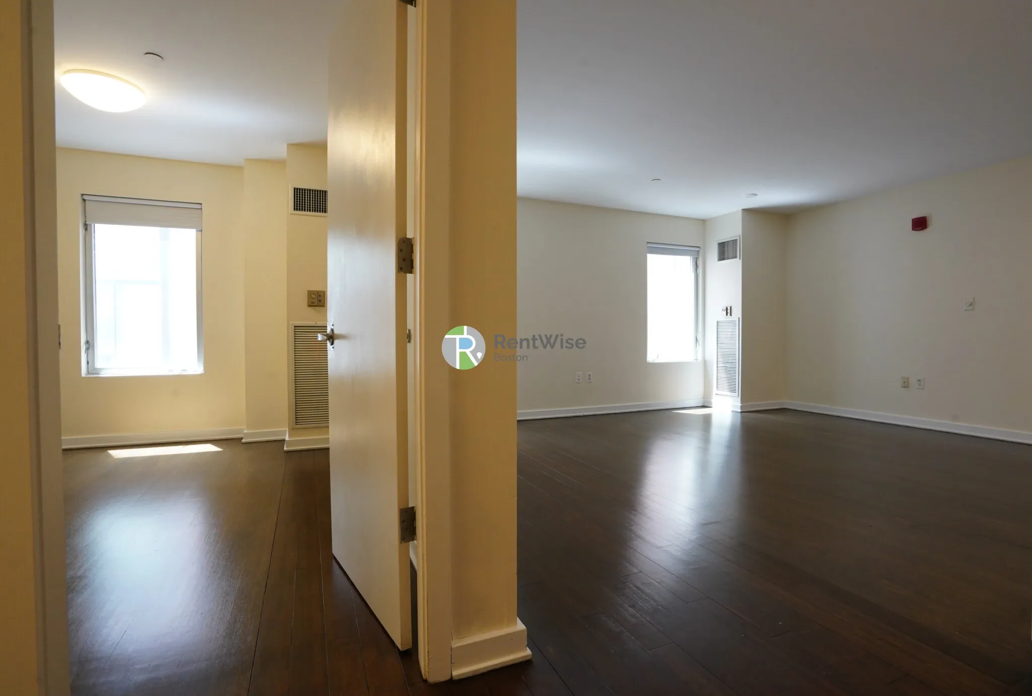 2 bed, 1 bath apartment for rent at 40 Boylston St Unit 608, Boston Downtown — photo 1 of 15