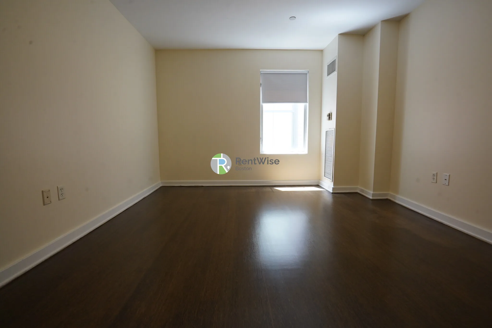 2 bed, 1 bath apartment for rent at 40 Boylston St Unit 608, Boston Downtown — photo 10 of 15