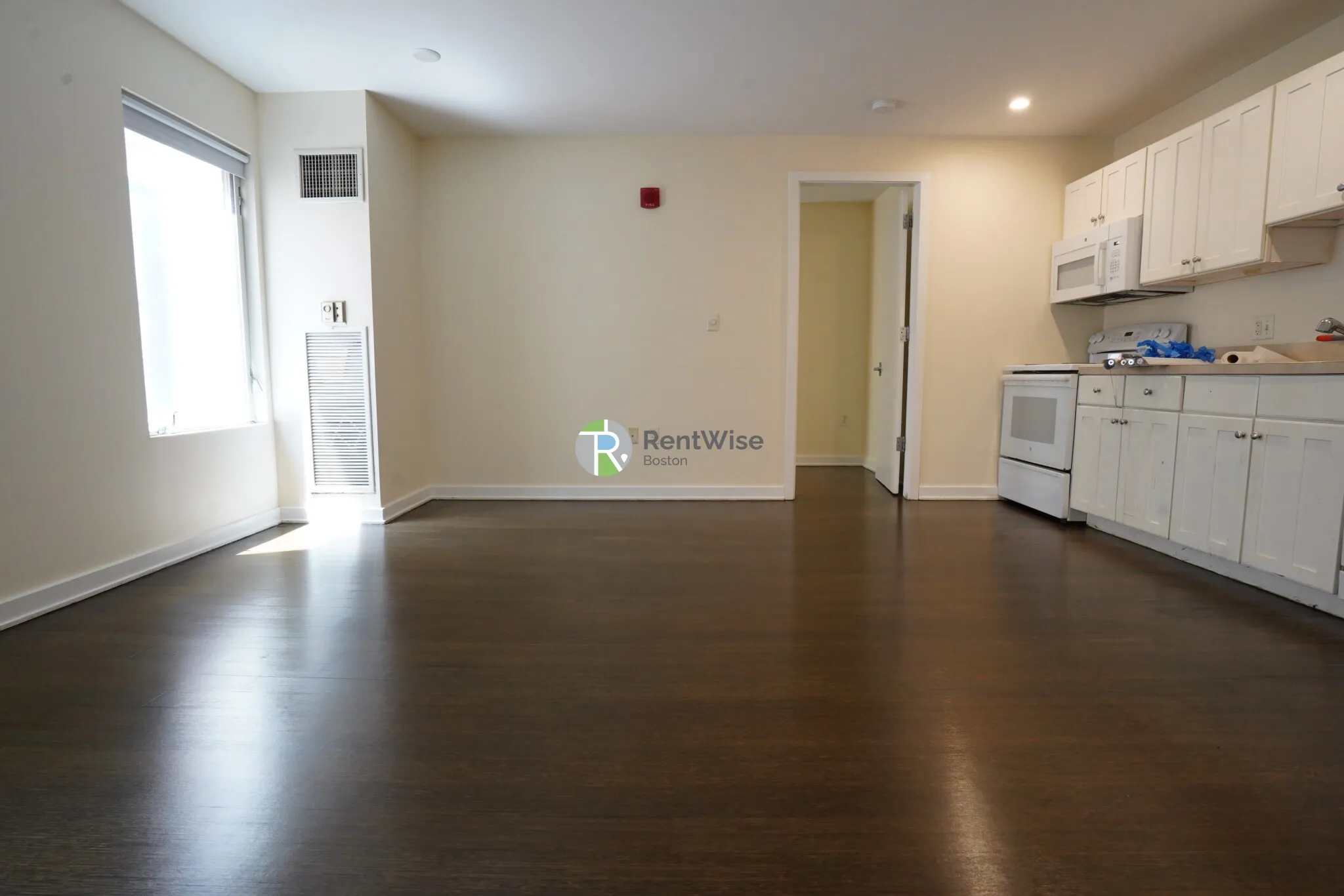 2 bed, 1 bath apartment for rent at 40 Boylston St Unit 608, Boston Downtown — photo 3 of 15