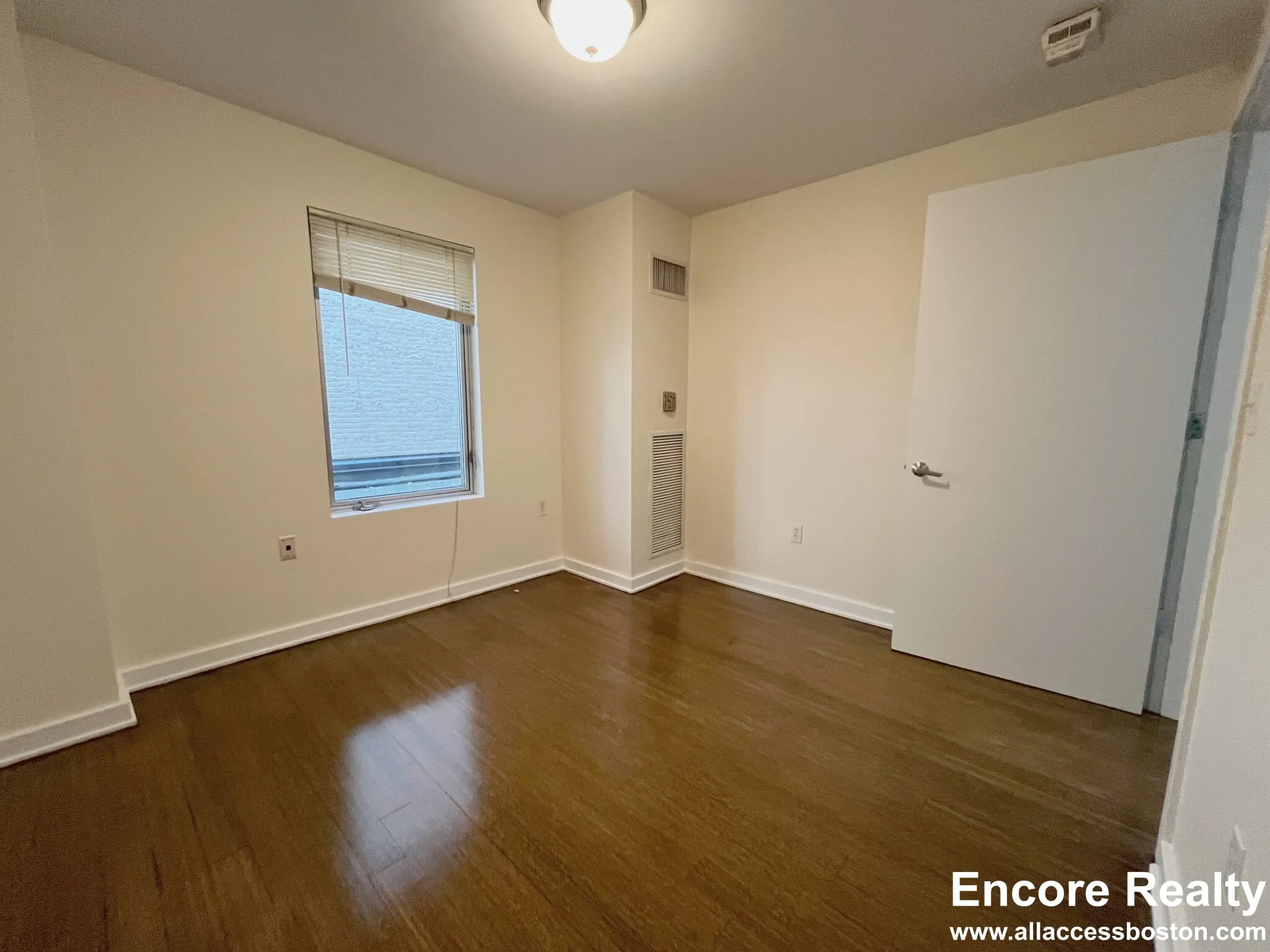1 bed, 1 bath apartment for rent at 40 Boylston St Unit 702, Boston Downtown — photo 7 of 19