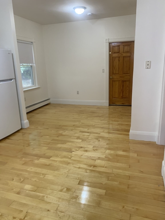 3 bed, 1 bath apartment for rent at 40 Brackett St Unit 1, Oak Square — photo 8 of 9