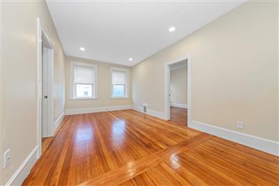 3 bed, 1 bath apartment for rent at 40 Brackett St Unit 2, Oak Square — photo 8 of 25